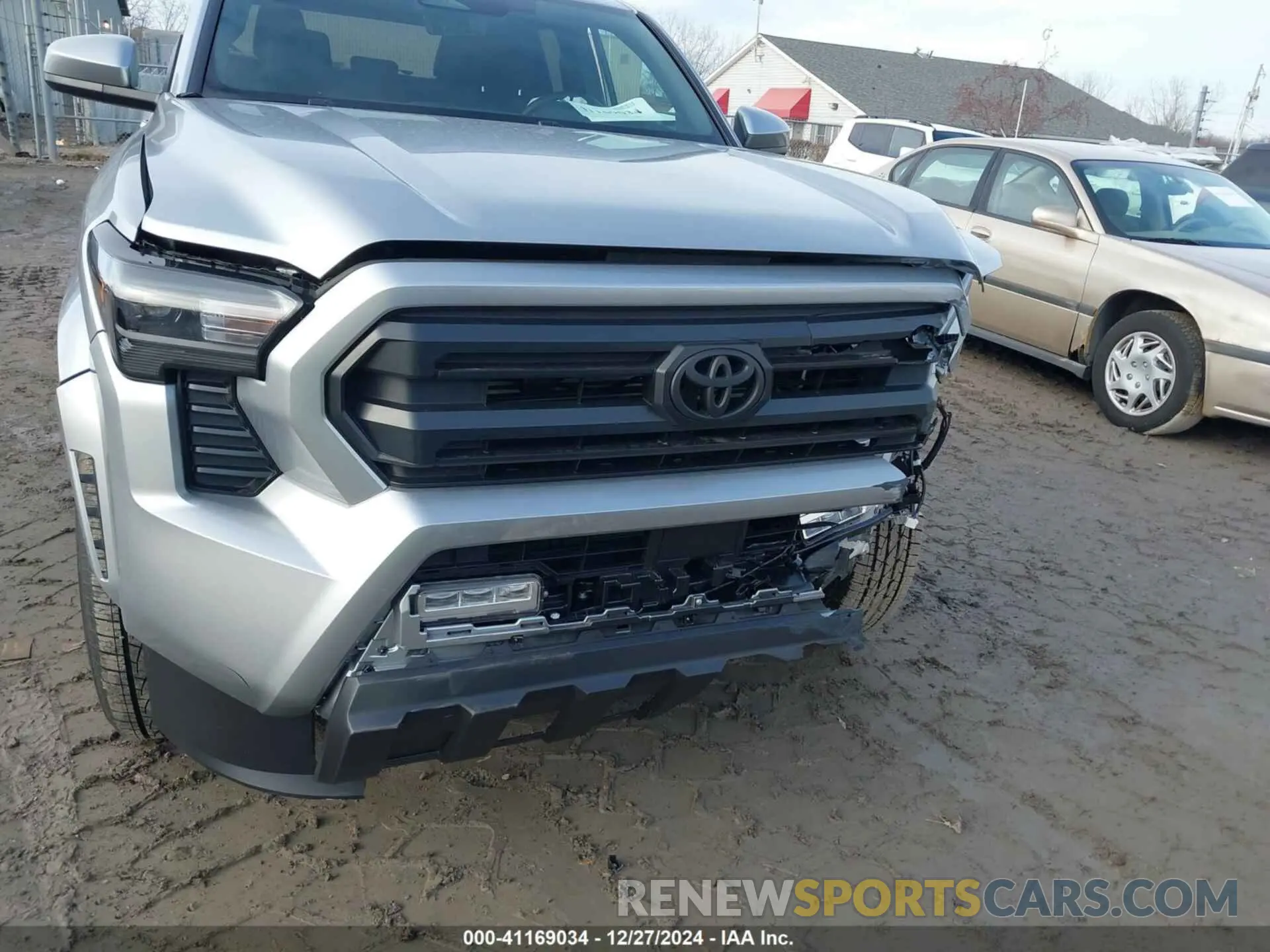 6 Photograph of a damaged car 3TMLB5JN9RM067124 TOYOTA TACOMA 2024