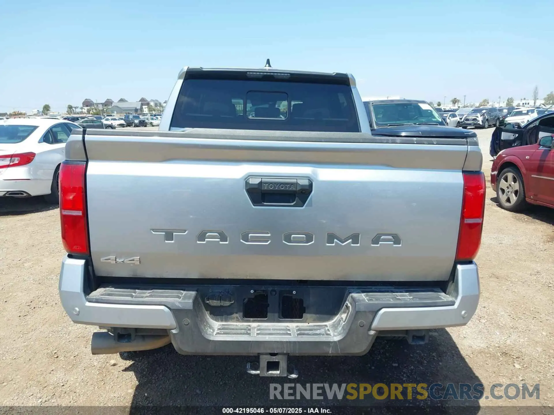 17 Photograph of a damaged car 3TMLB5JNXRM012956 TOYOTA TACOMA 2024