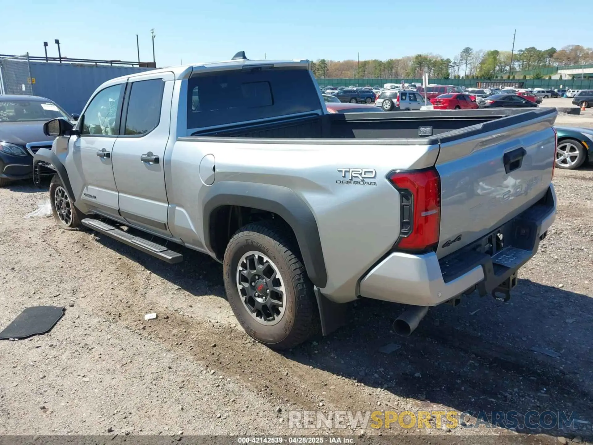 3 Photograph of a damaged car 3TMLB5JNXRM037873 TOYOTA TACOMA 2024