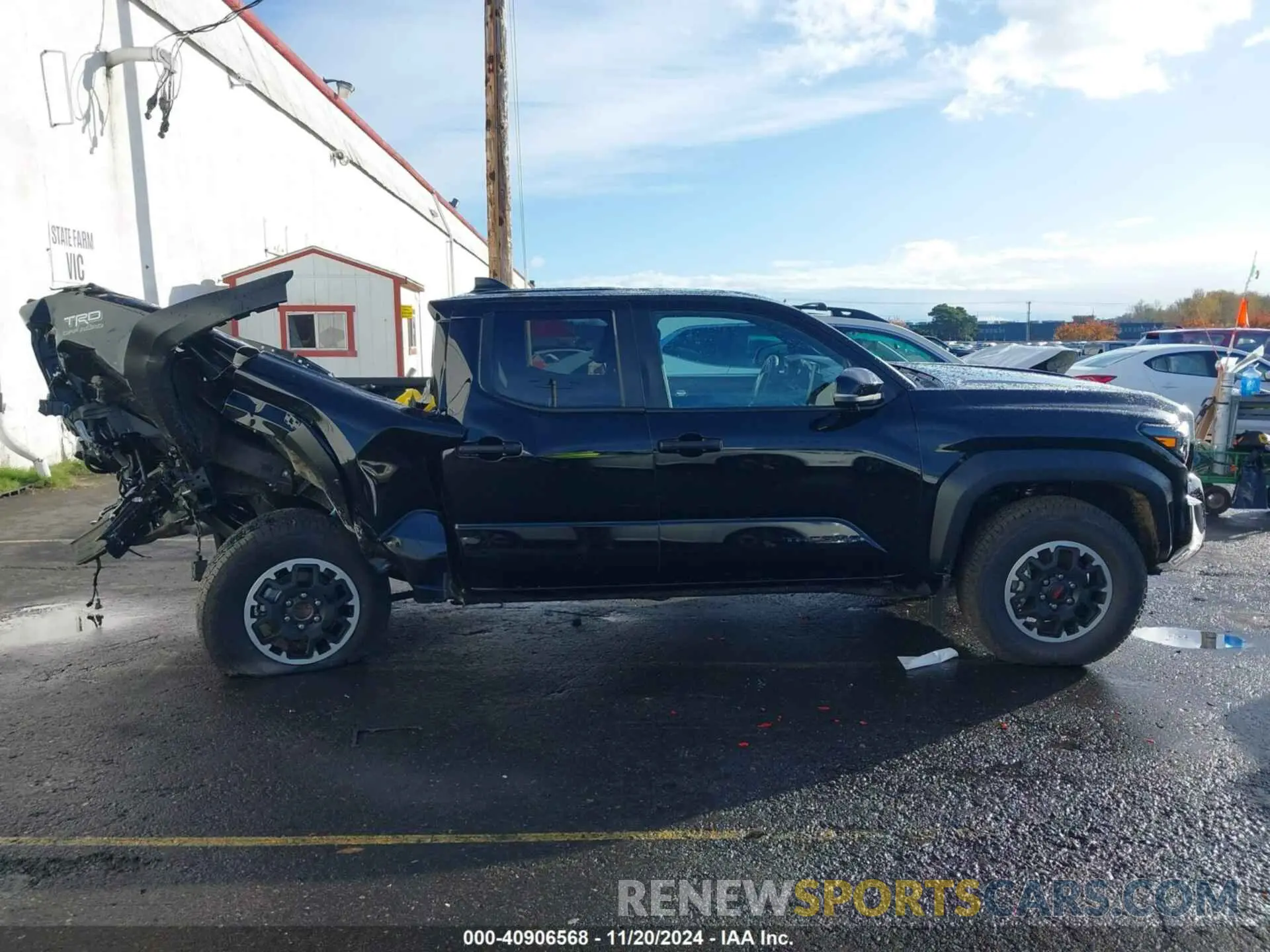 13 Photograph of a damaged car 3TMLB5JNXRM049327 TOYOTA TACOMA 2024