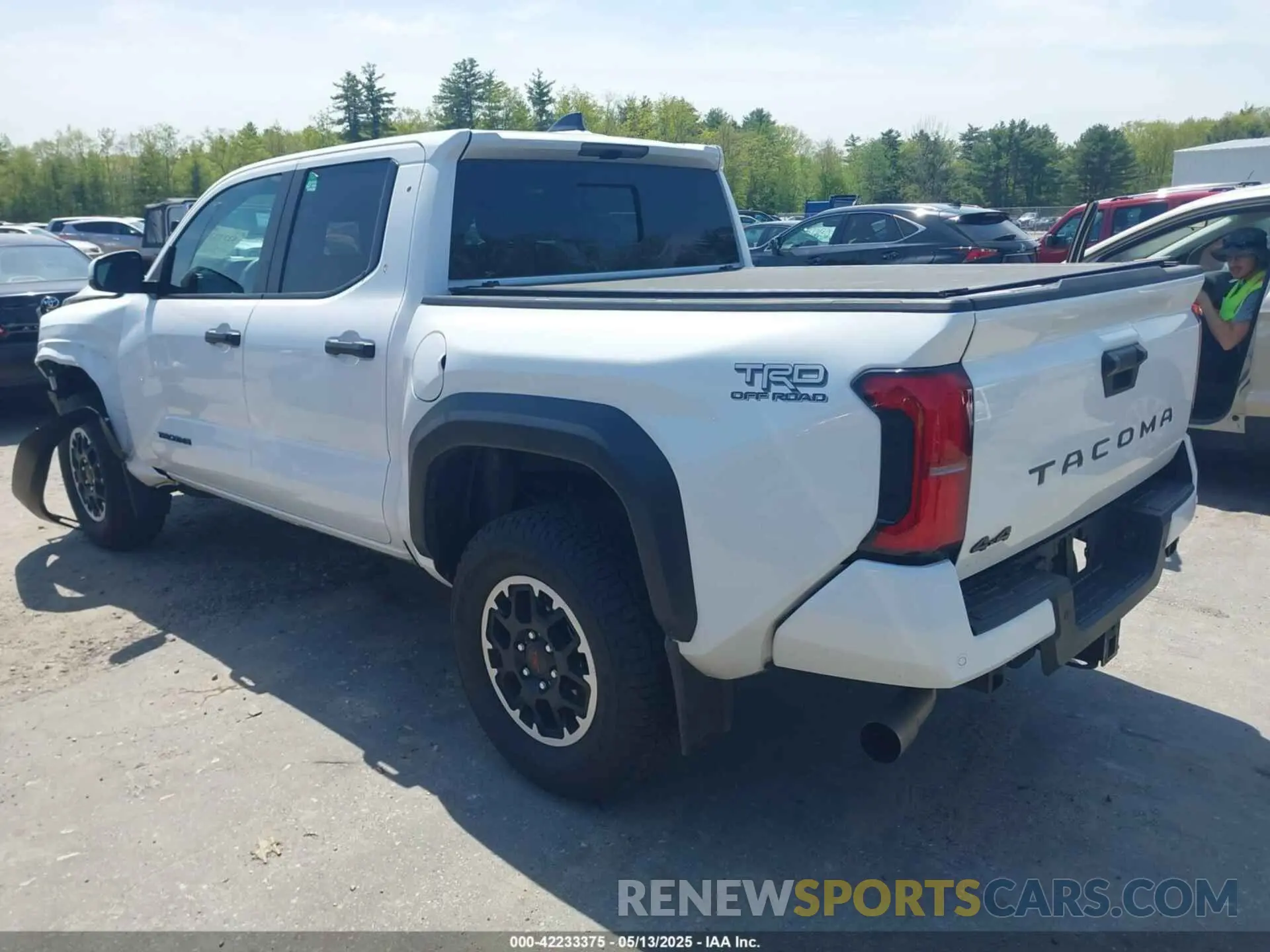 3 Photograph of a damaged car 3TMLB5JNXRM049800 TOYOTA TACOMA 2024