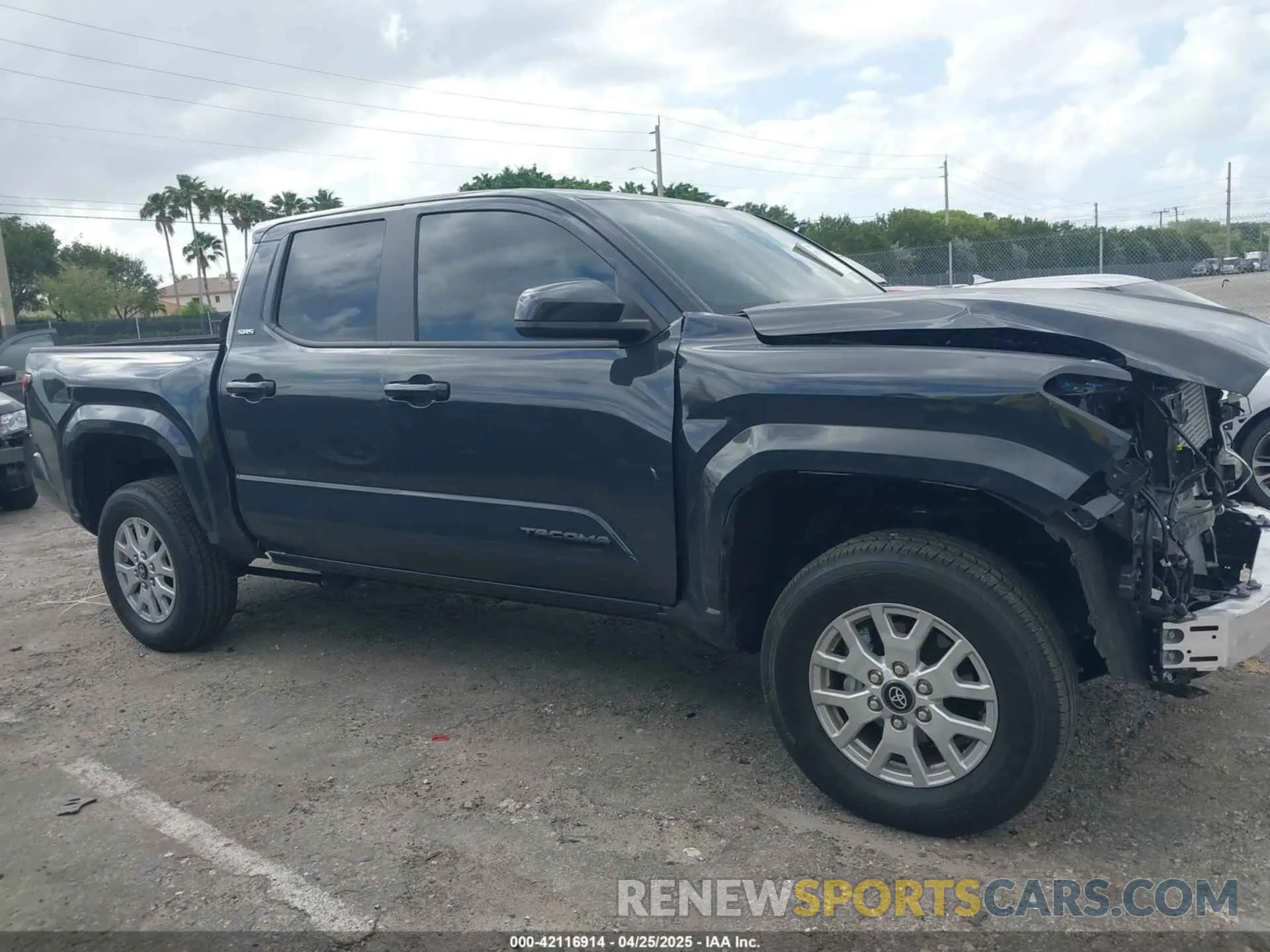 14 Photograph of a damaged car 3TYKB5FN0RT013025 TOYOTA TACOMA 2024