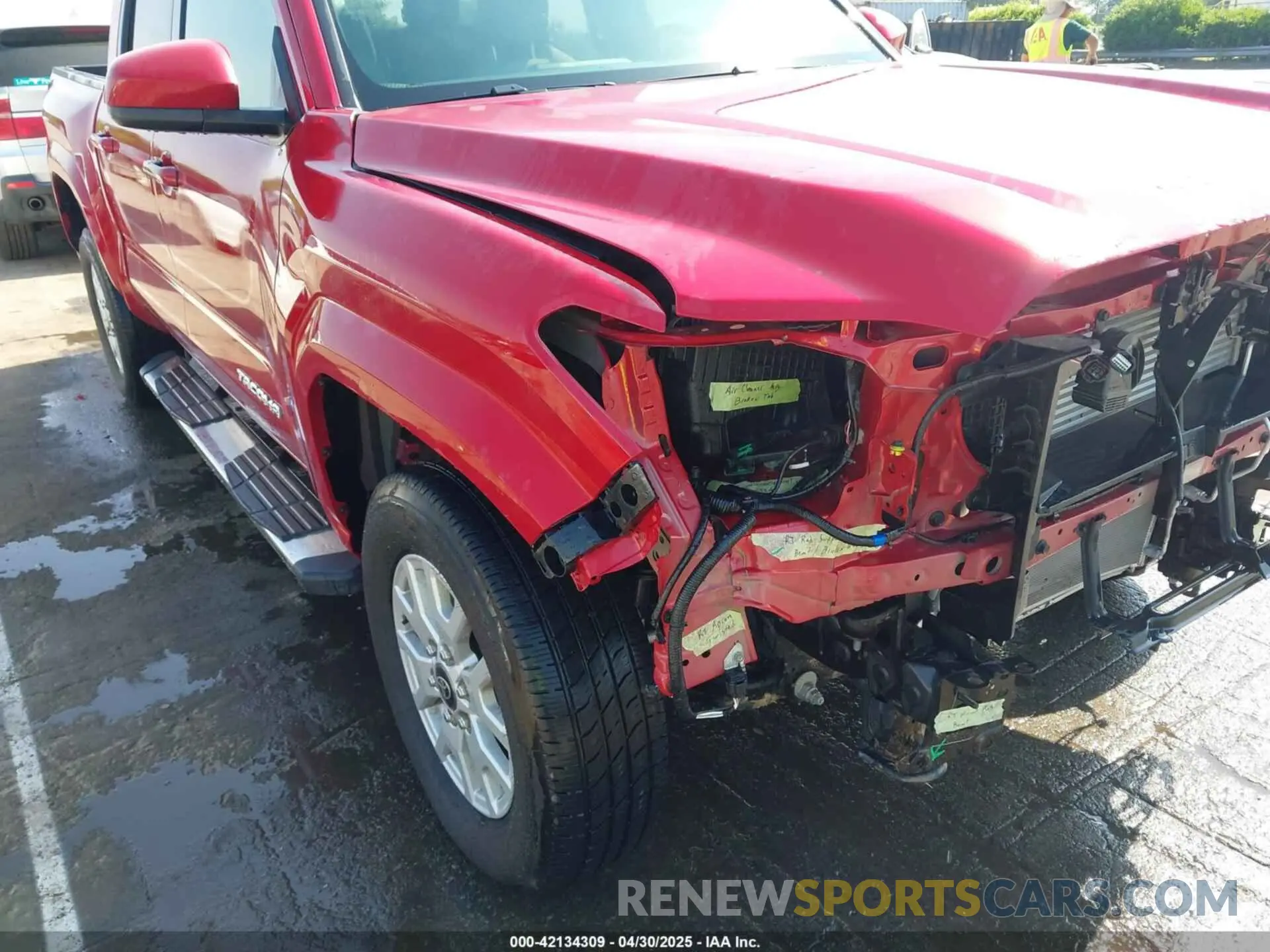 18 Photograph of a damaged car 3TYKB5FN1RT001840 TOYOTA TACOMA 2024