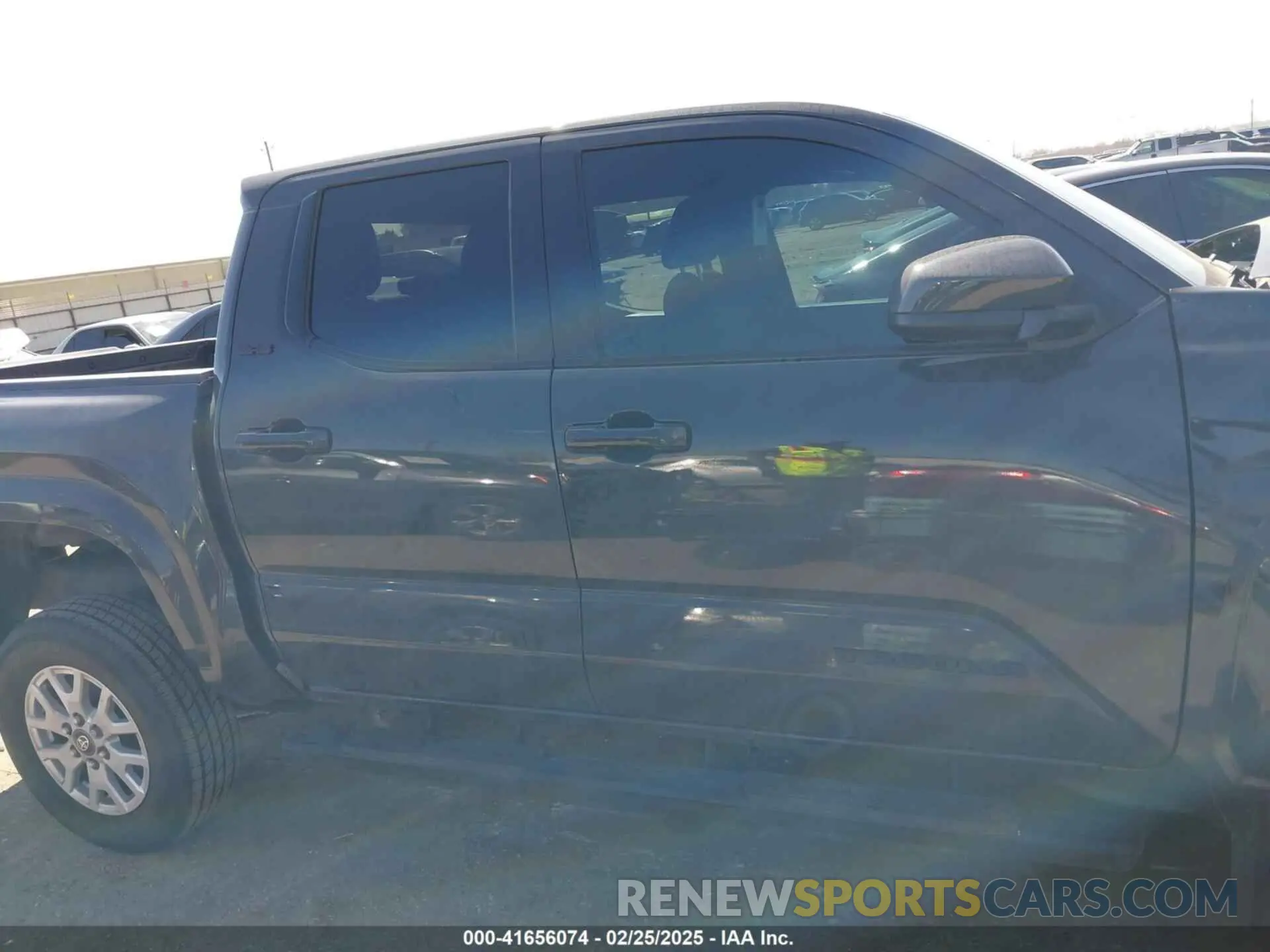 13 Photograph of a damaged car 3TYKB5FN2RT005198 TOYOTA TACOMA 2024