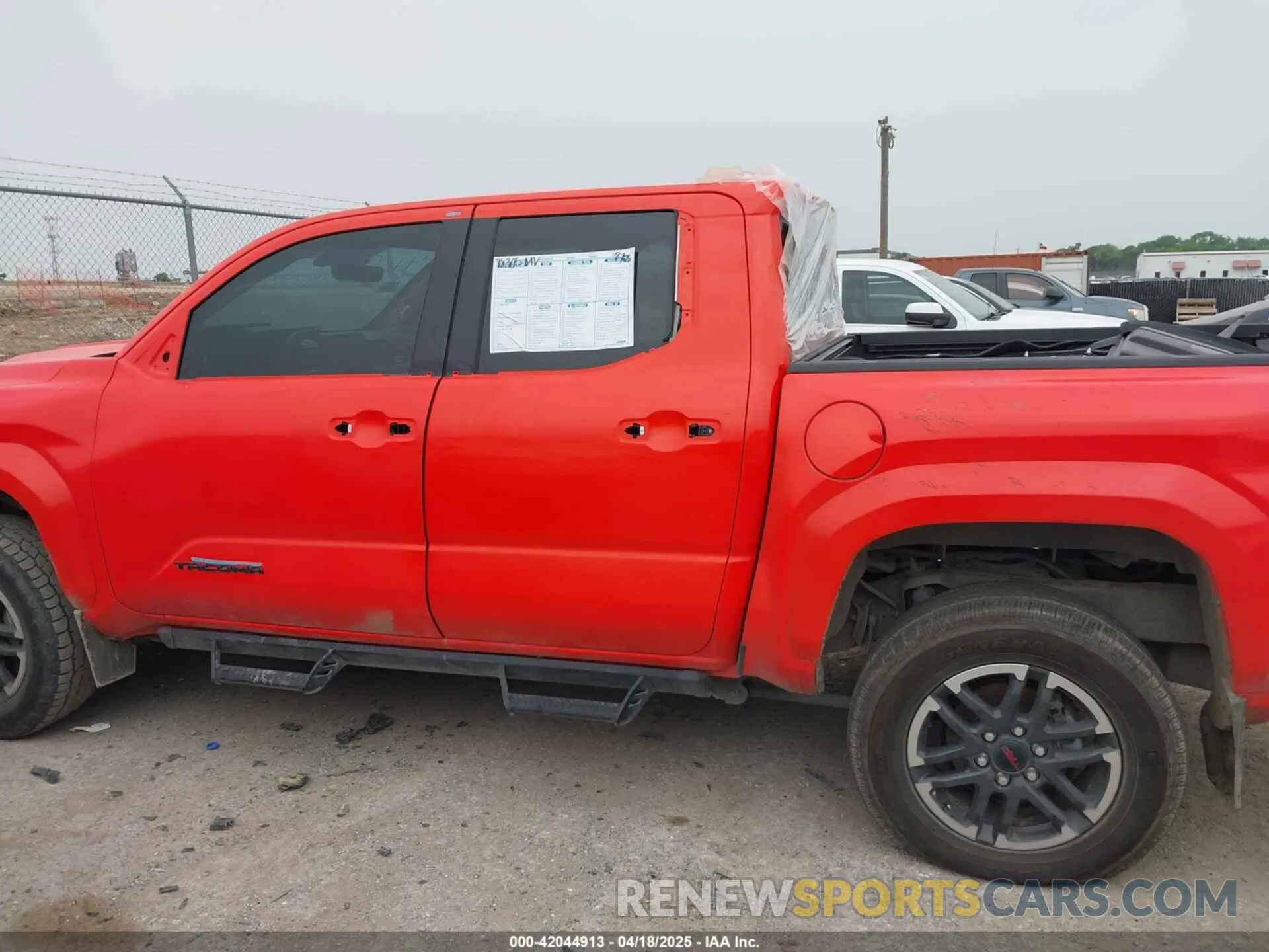 14 Photograph of a damaged car 3TYKB5FN6RT012753 TOYOTA TACOMA 2024