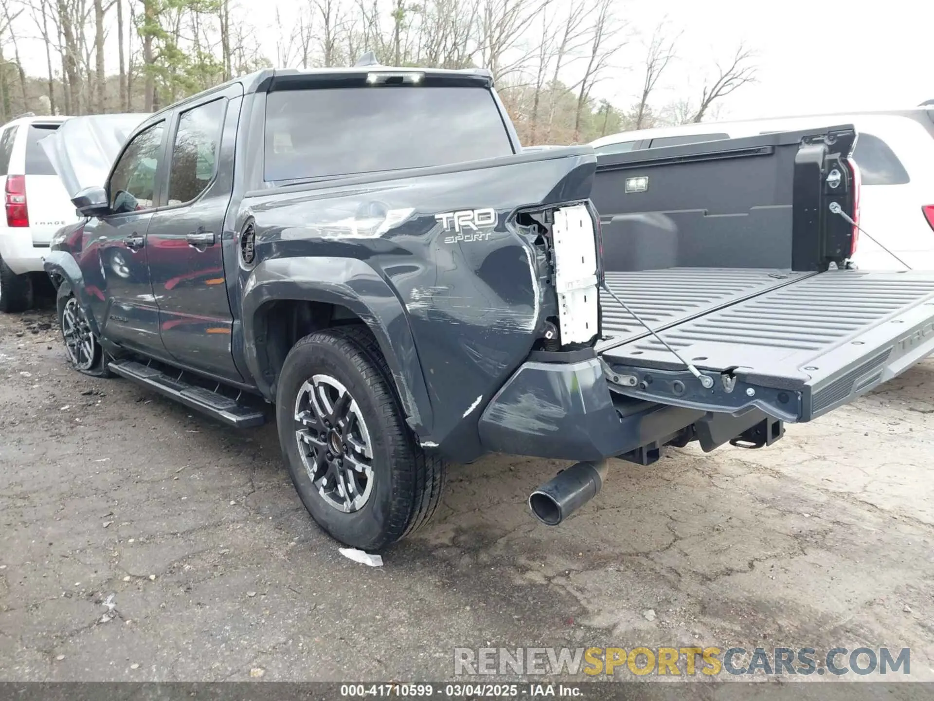 3 Photograph of a damaged car 3TYKB5FNXRT009841 TOYOTA TACOMA 2024