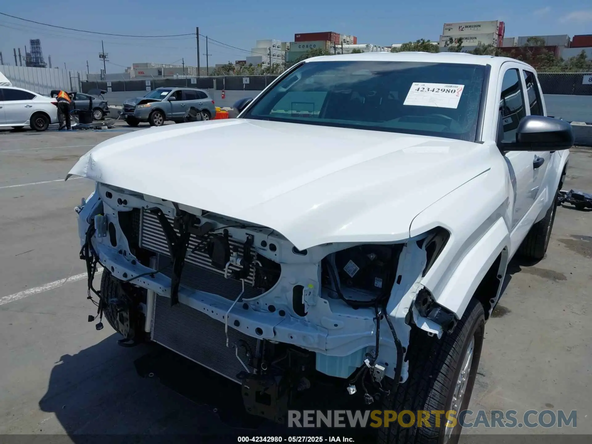 6 Photograph of a damaged car 3TYKD5HN0RT016711 TOYOTA TACOMA 2024