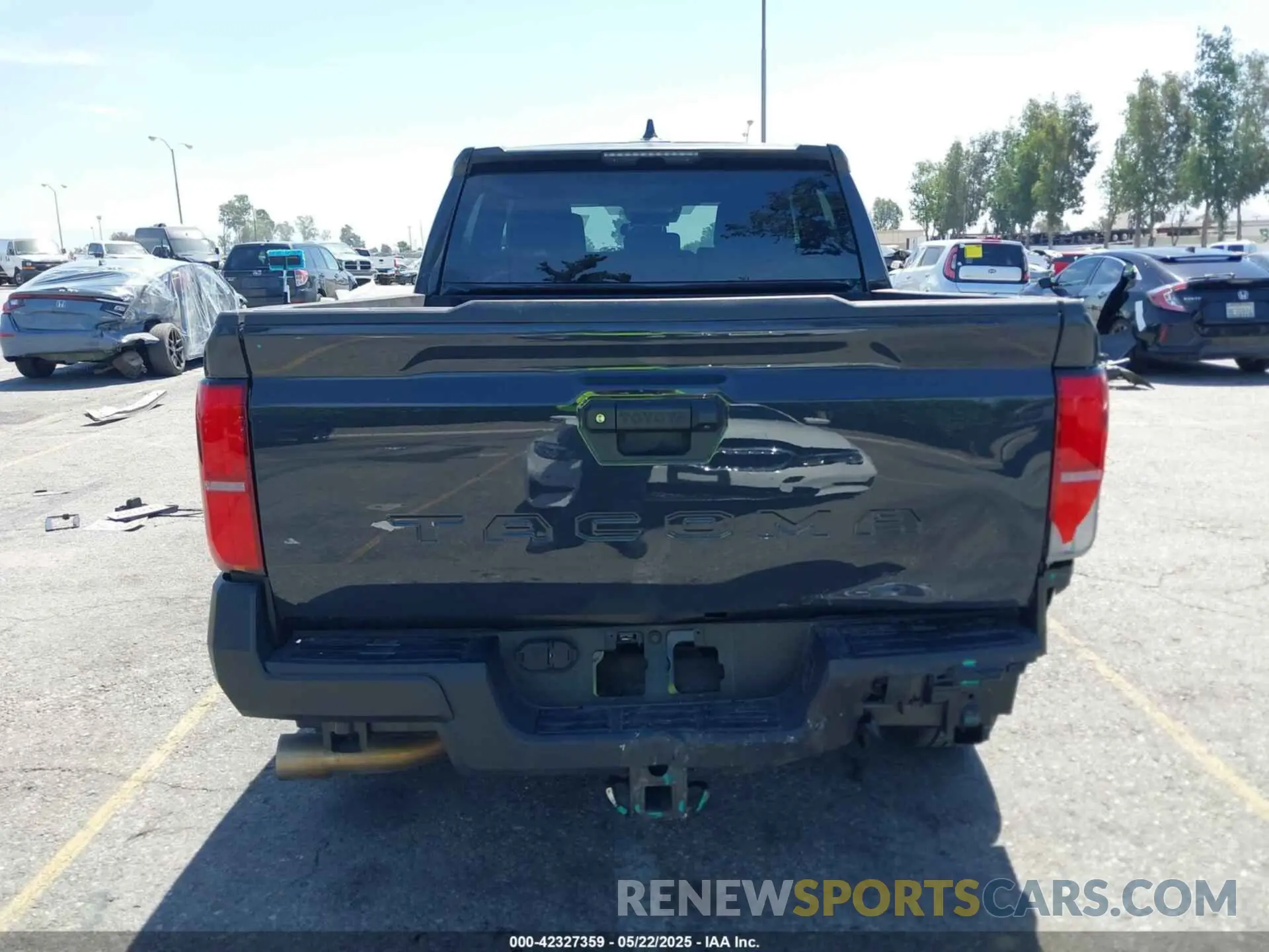 16 Photograph of a damaged car 3TYKD5HNXRT004789 TOYOTA TACOMA 2024