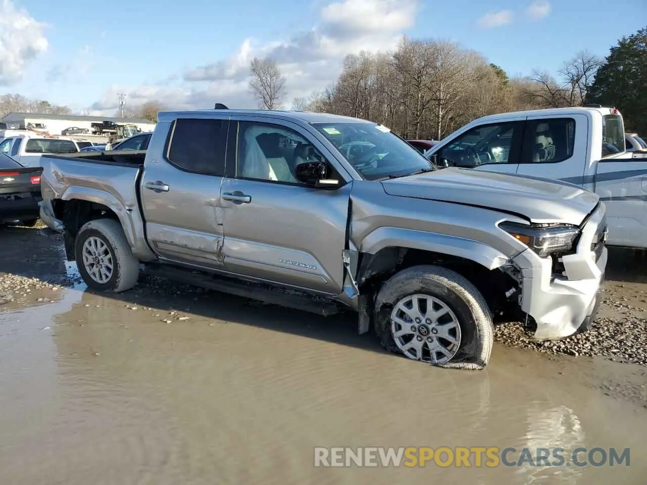 4 Photograph of a damaged car 3TYLB5JN0RT006216 TOYOTA TACOMA 2024