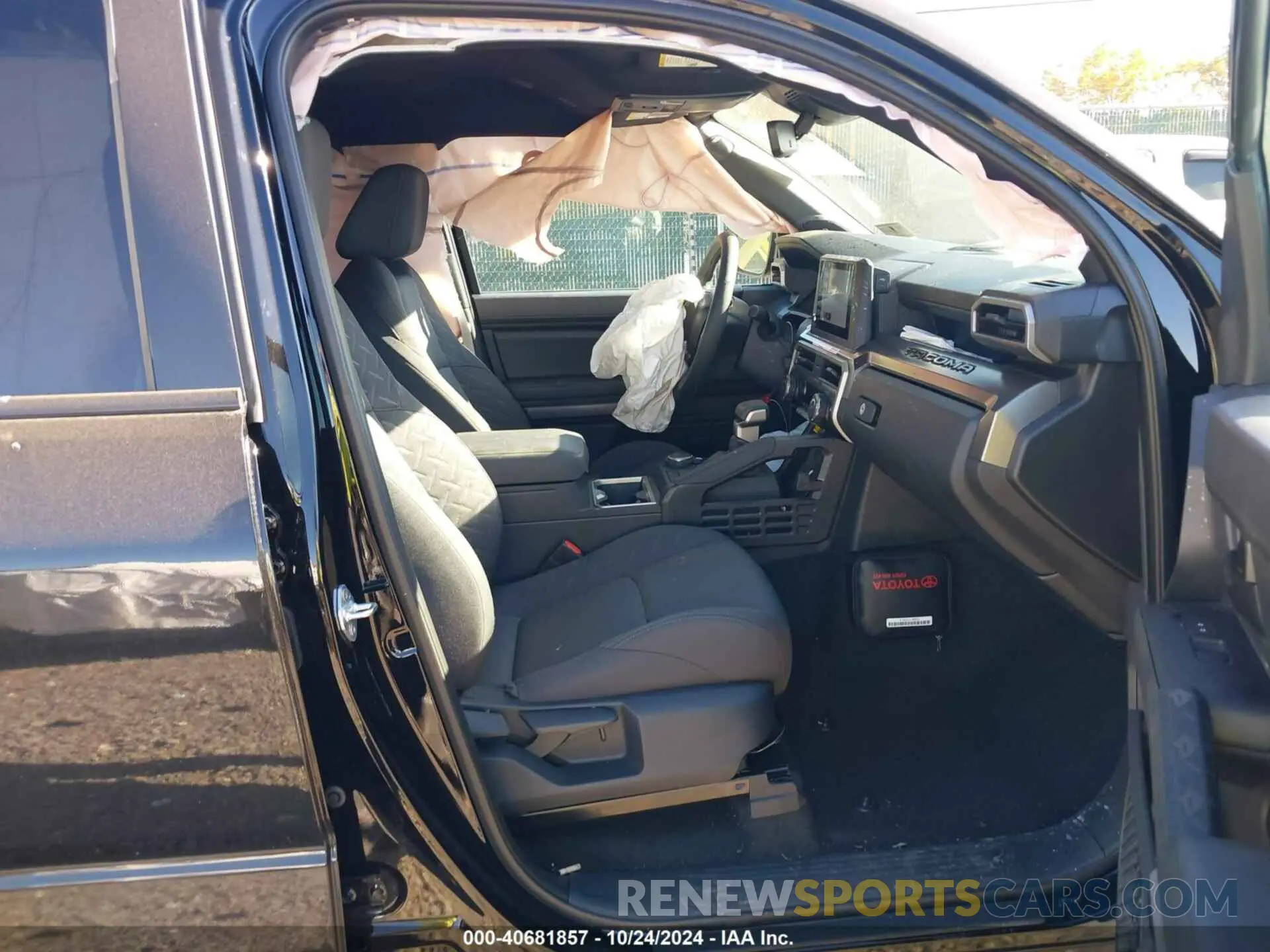 5 Photograph of a damaged car 3TYLB5JN0RT009407 TOYOTA TACOMA 2024