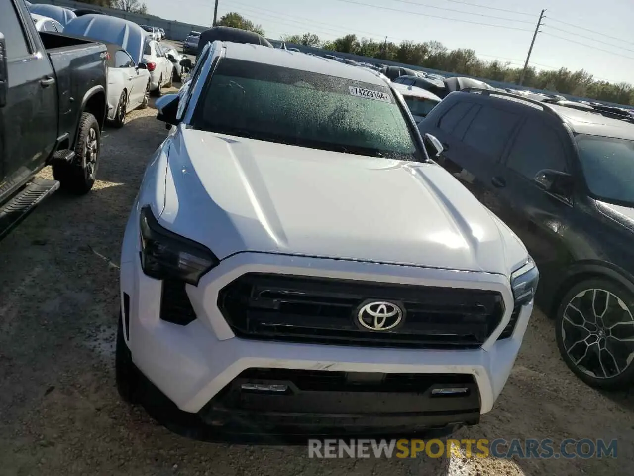 5 Photograph of a damaged car 3TYLB5JN0RT019399 TOYOTA TACOMA 2024