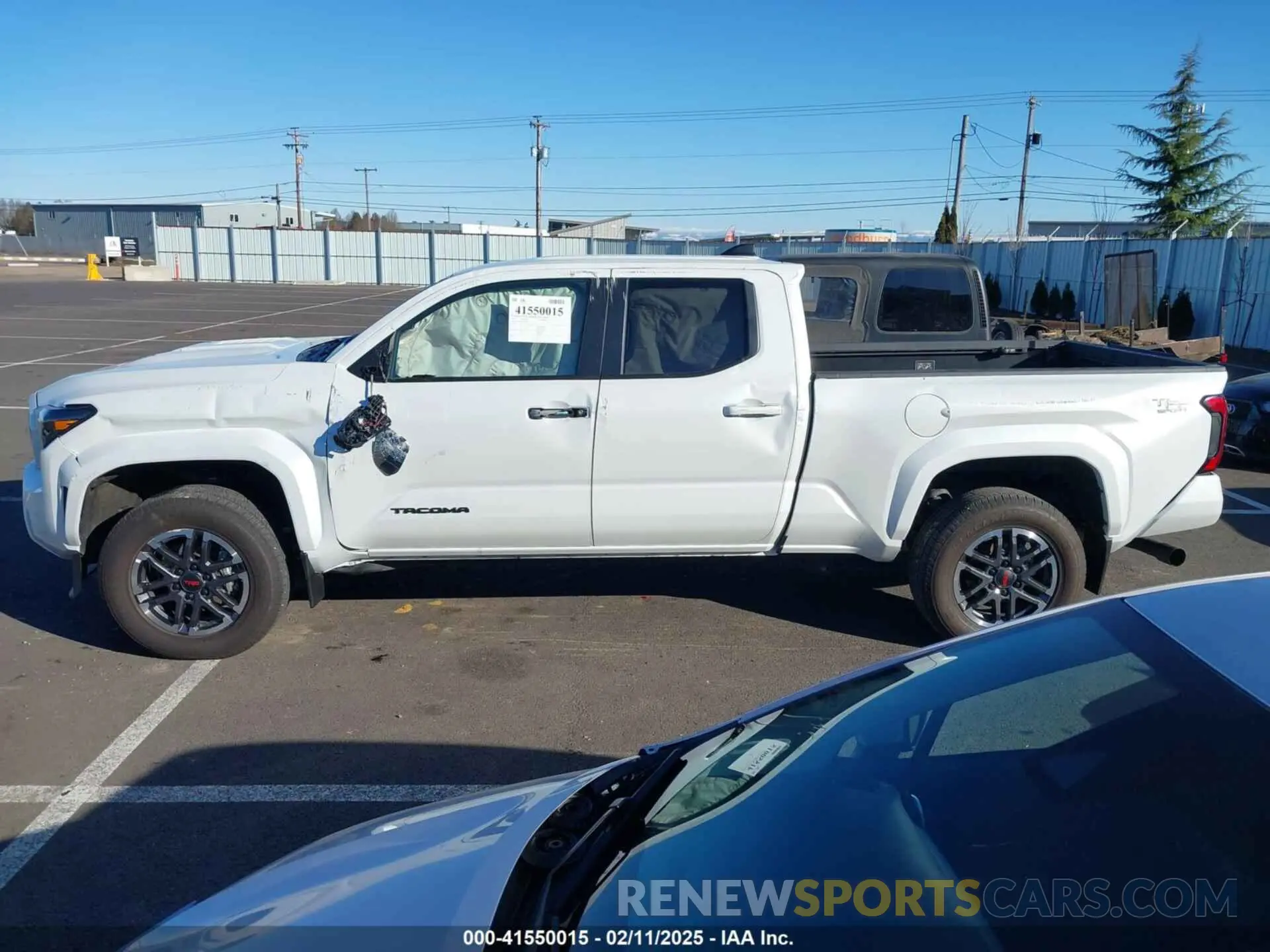 14 Photograph of a damaged car 3TYLB5JN0RT024036 TOYOTA TACOMA 2024