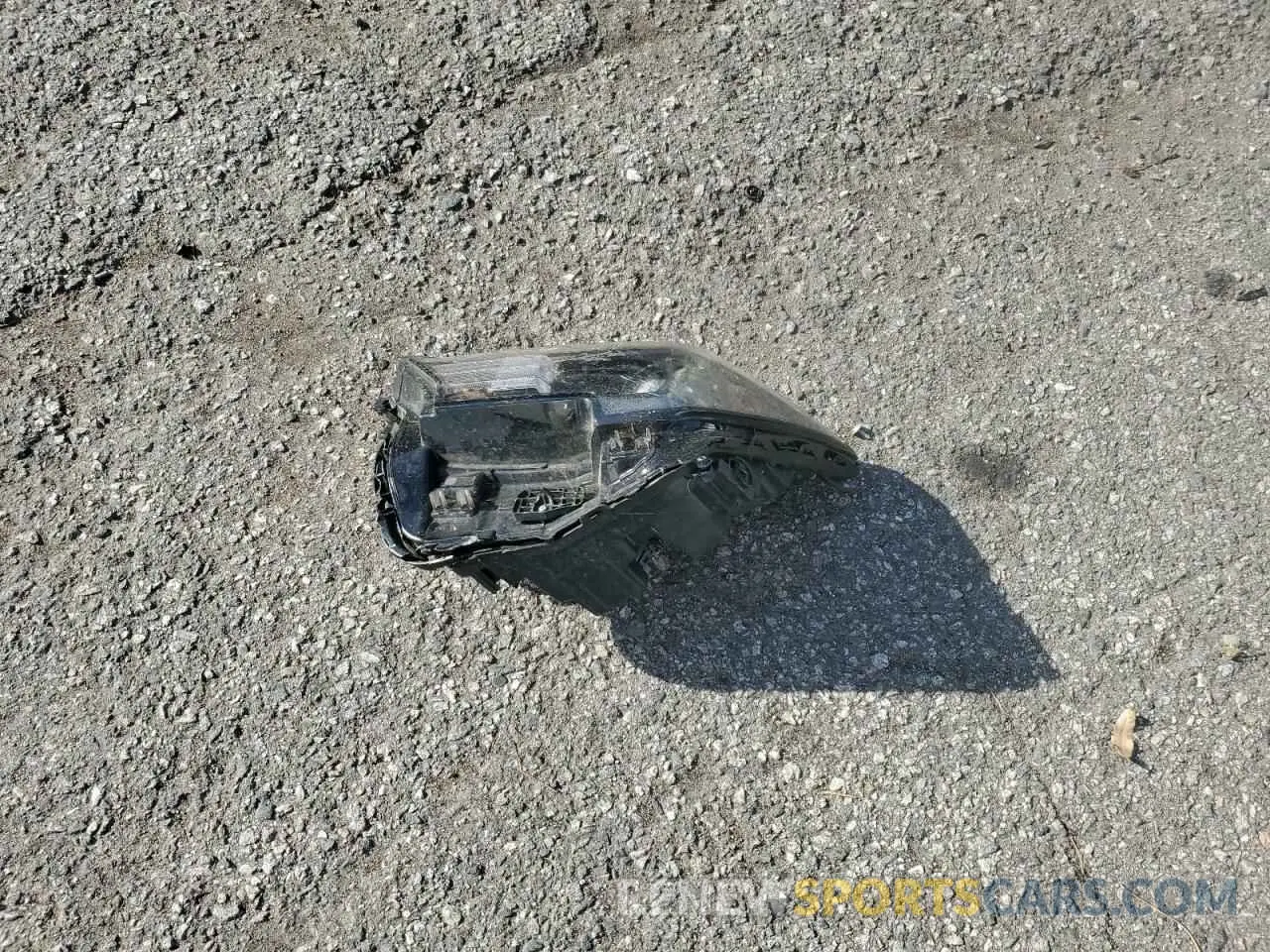 12 Photograph of a damaged car 3TYLB5JN1RT000294 TOYOTA TACOMA 2024