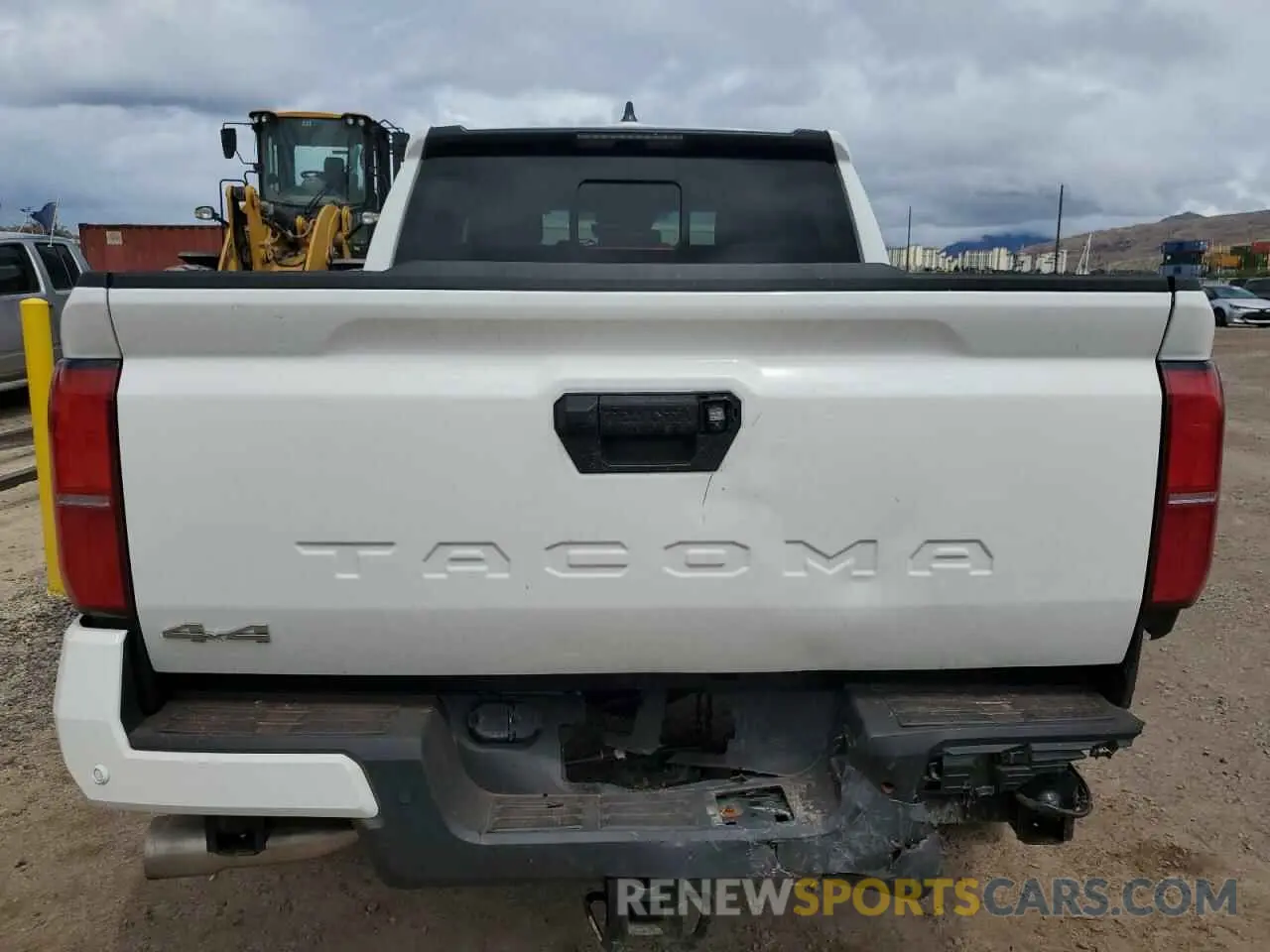 6 Photograph of a damaged car 3TYLB5JN1RT003308 TOYOTA TACOMA 2024