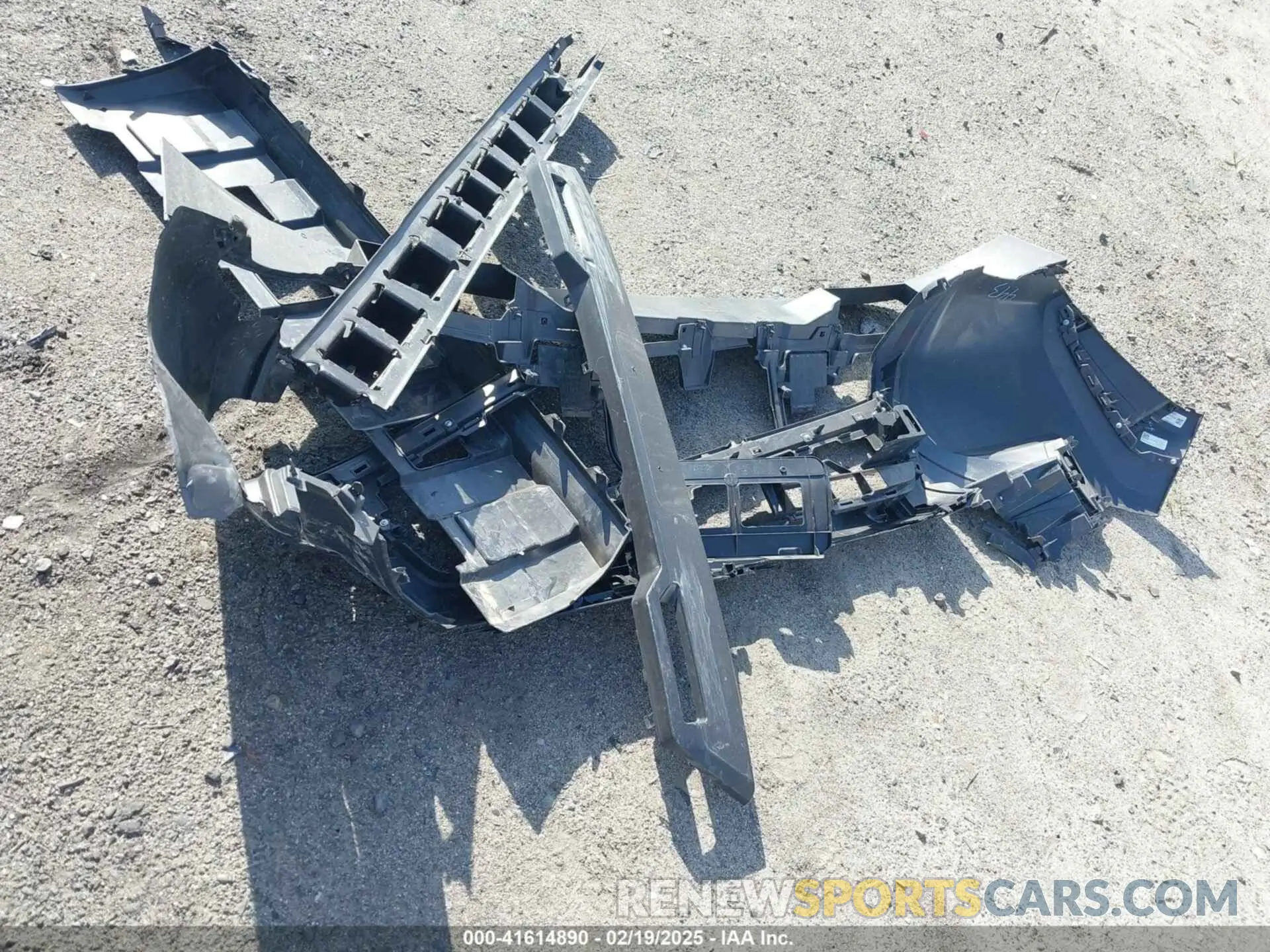 12 Photograph of a damaged car 3TYLB5JN1RT031108 TOYOTA TACOMA 2024
