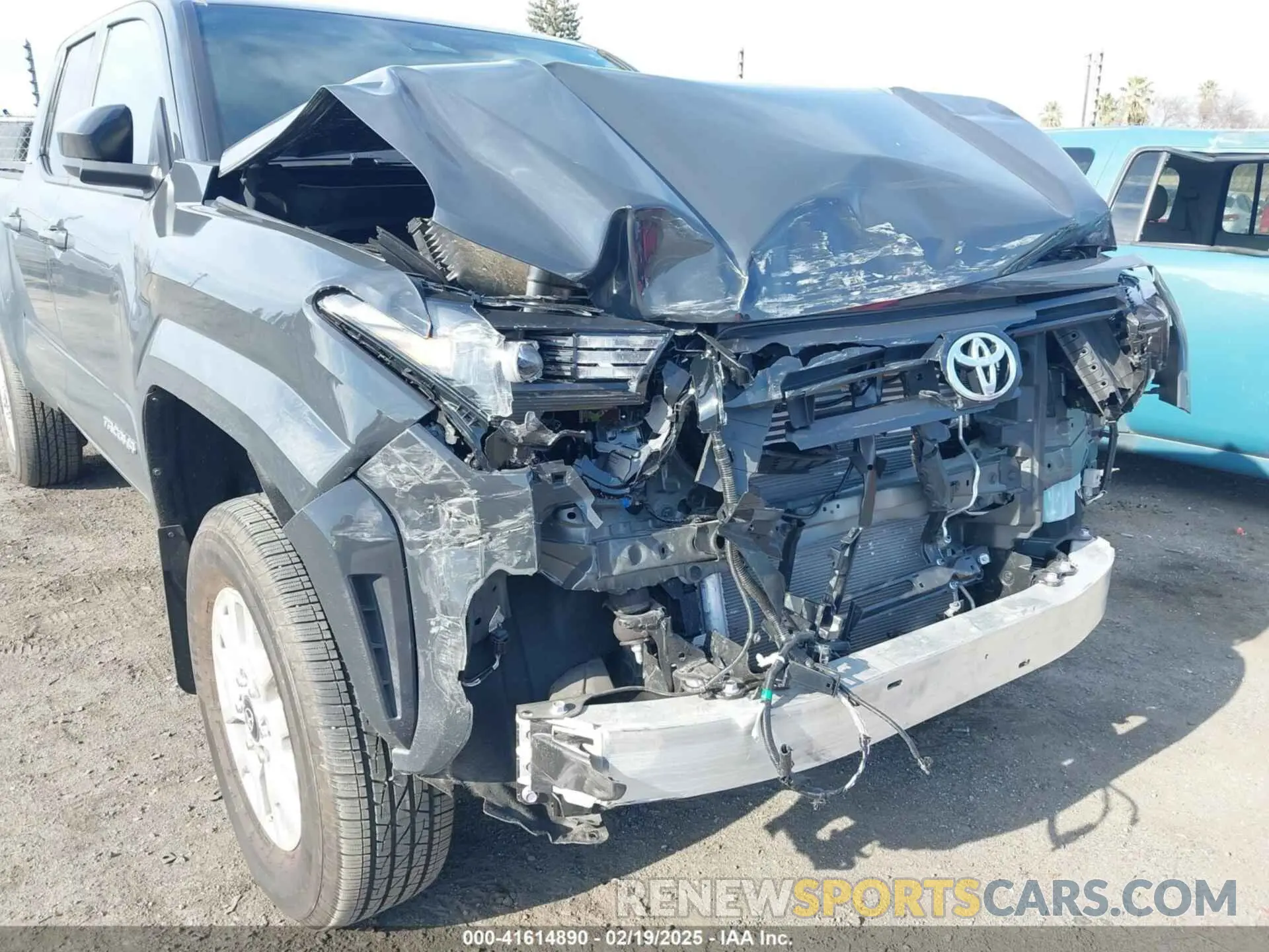 6 Photograph of a damaged car 3TYLB5JN1RT031108 TOYOTA TACOMA 2024