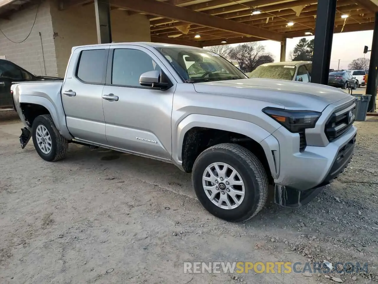 4 Photograph of a damaged car 3TYLB5JN1RT037331 TOYOTA TACOMA 2024