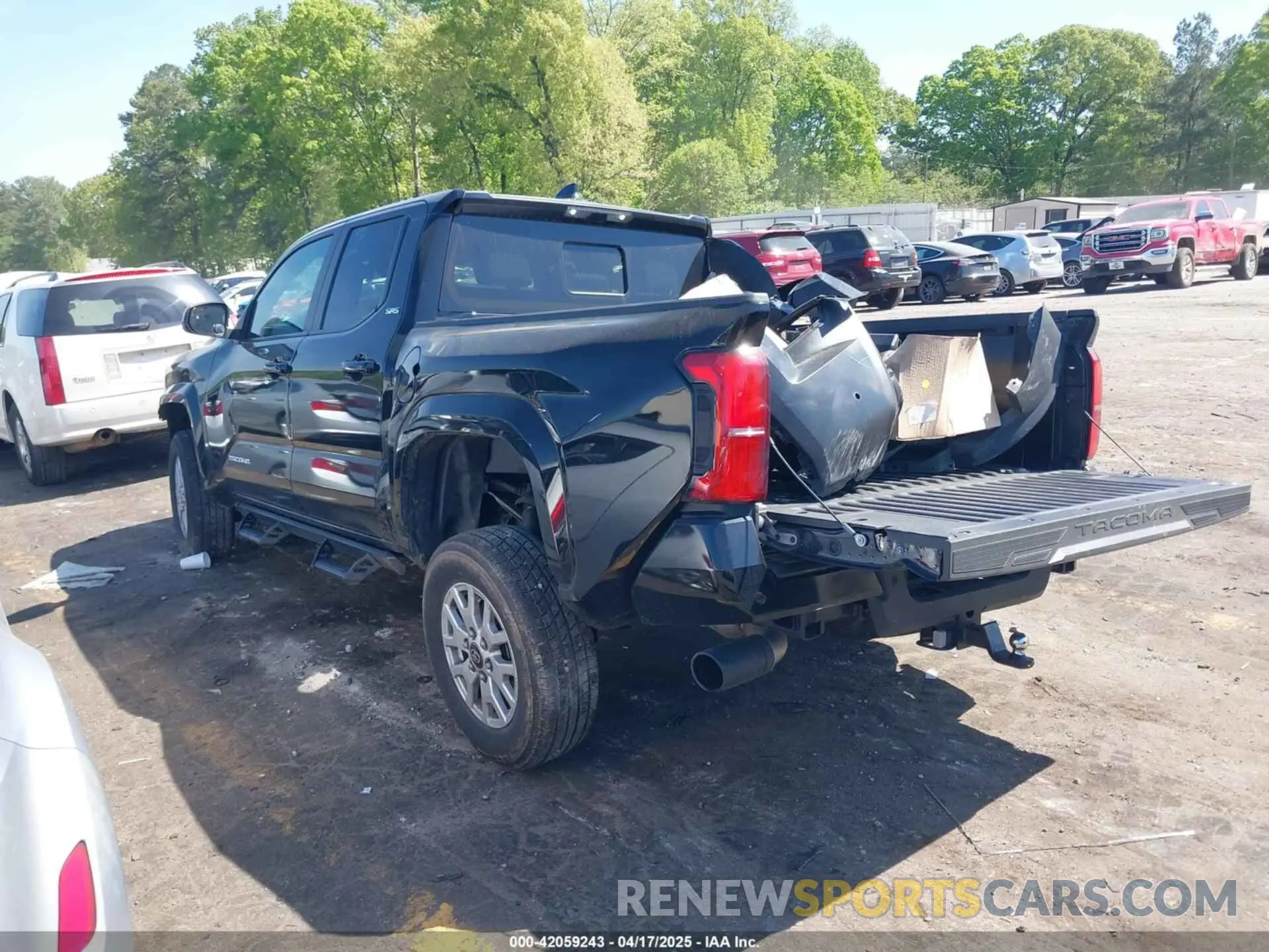 3 Photograph of a damaged car 3TYLB5JN3RT005240 TOYOTA TACOMA 2024