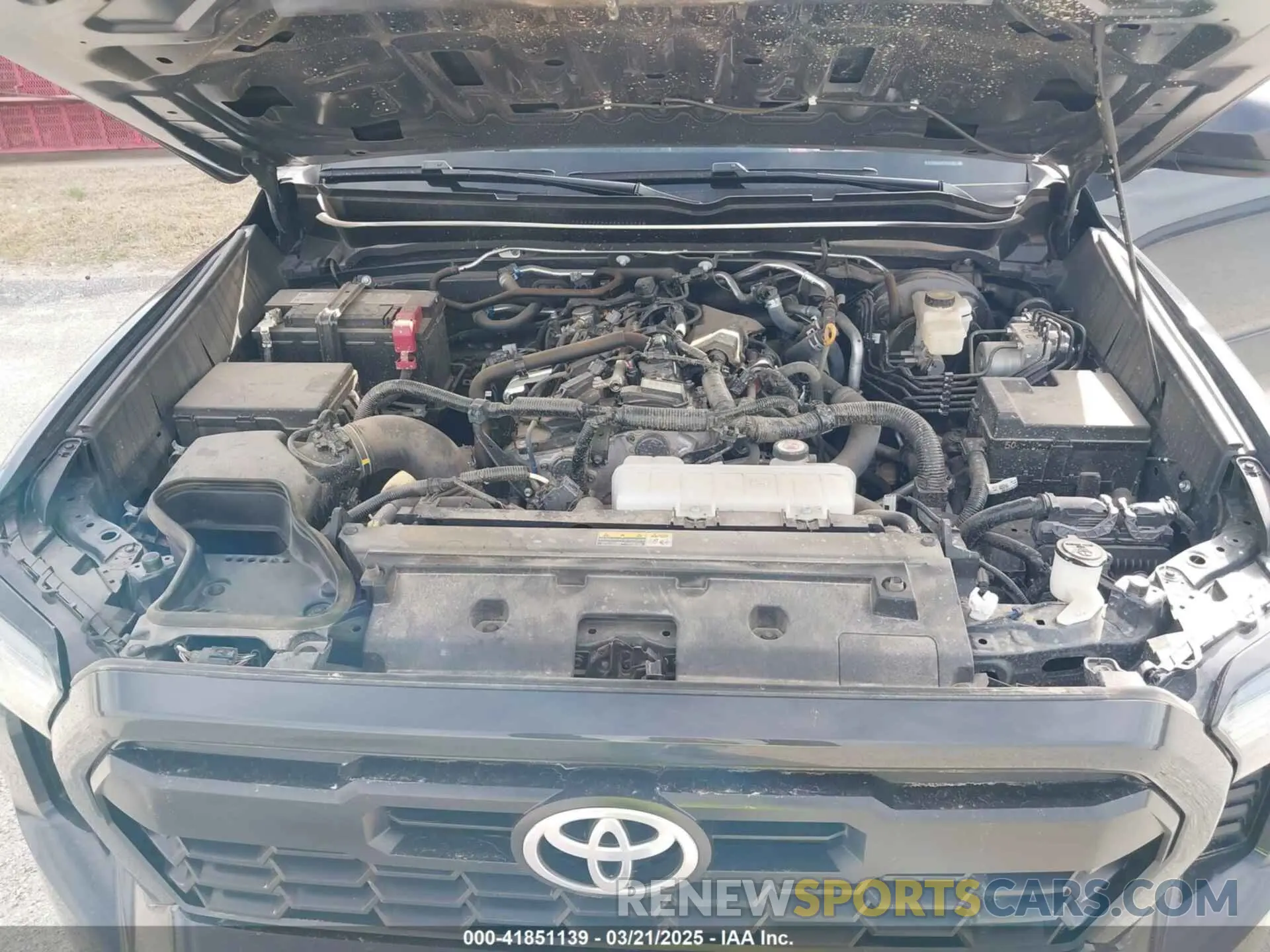 10 Photograph of a damaged car 3TYLB5JN3RT012981 TOYOTA TACOMA 2024