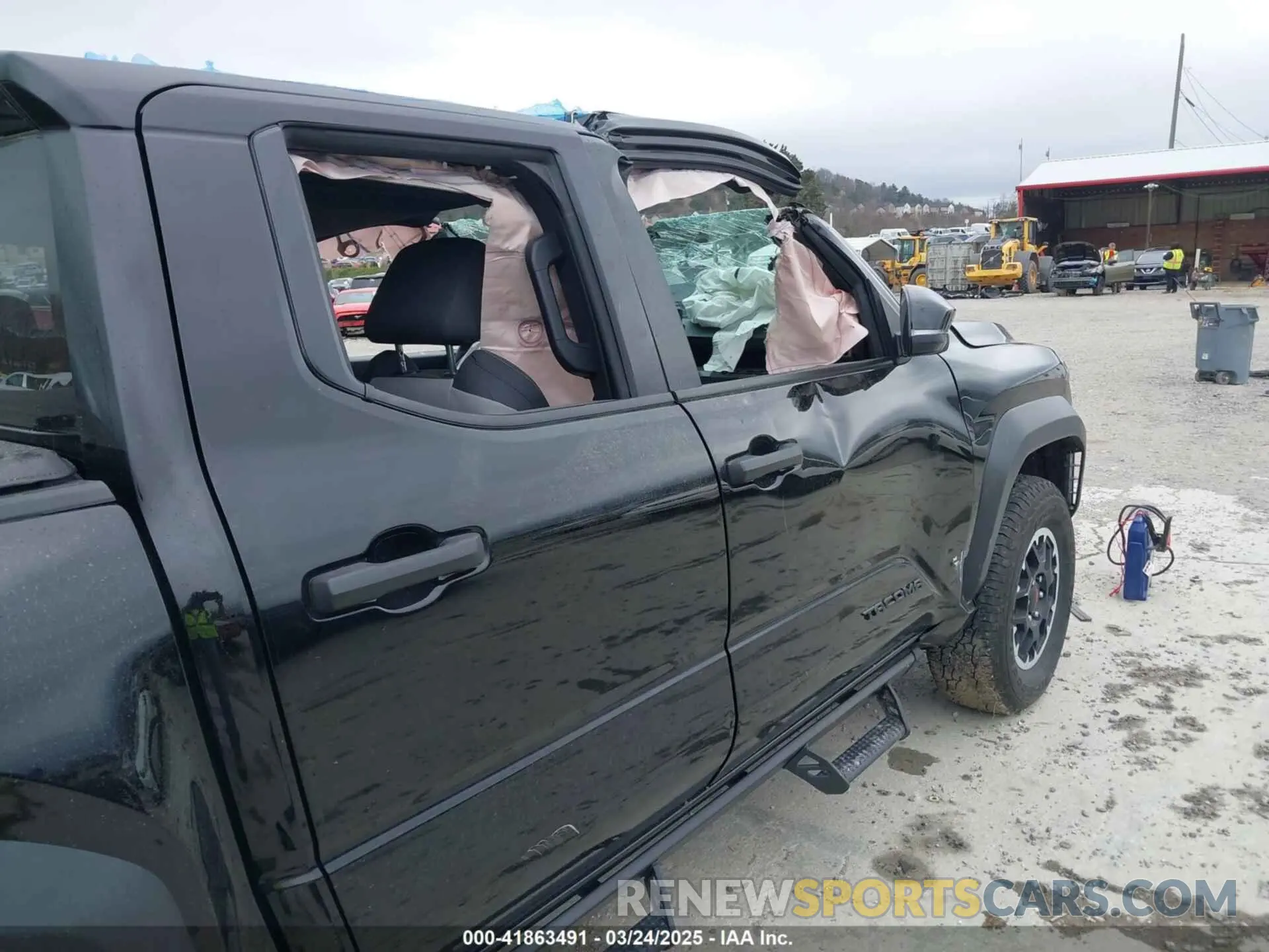18 Photograph of a damaged car 3TYLB5JN3RT031725 TOYOTA TACOMA 2024