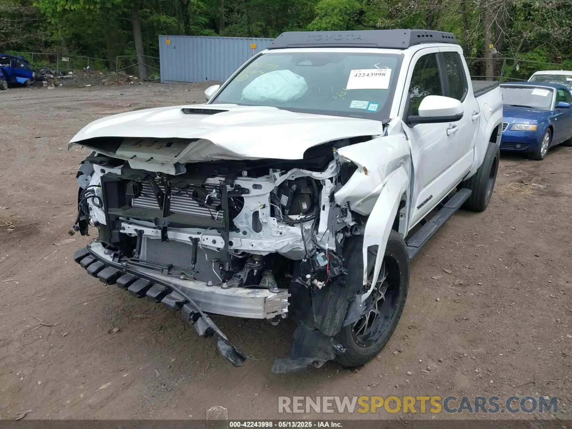 6 Photograph of a damaged car 3TYLB5JN3RT035788 TOYOTA TACOMA 2024