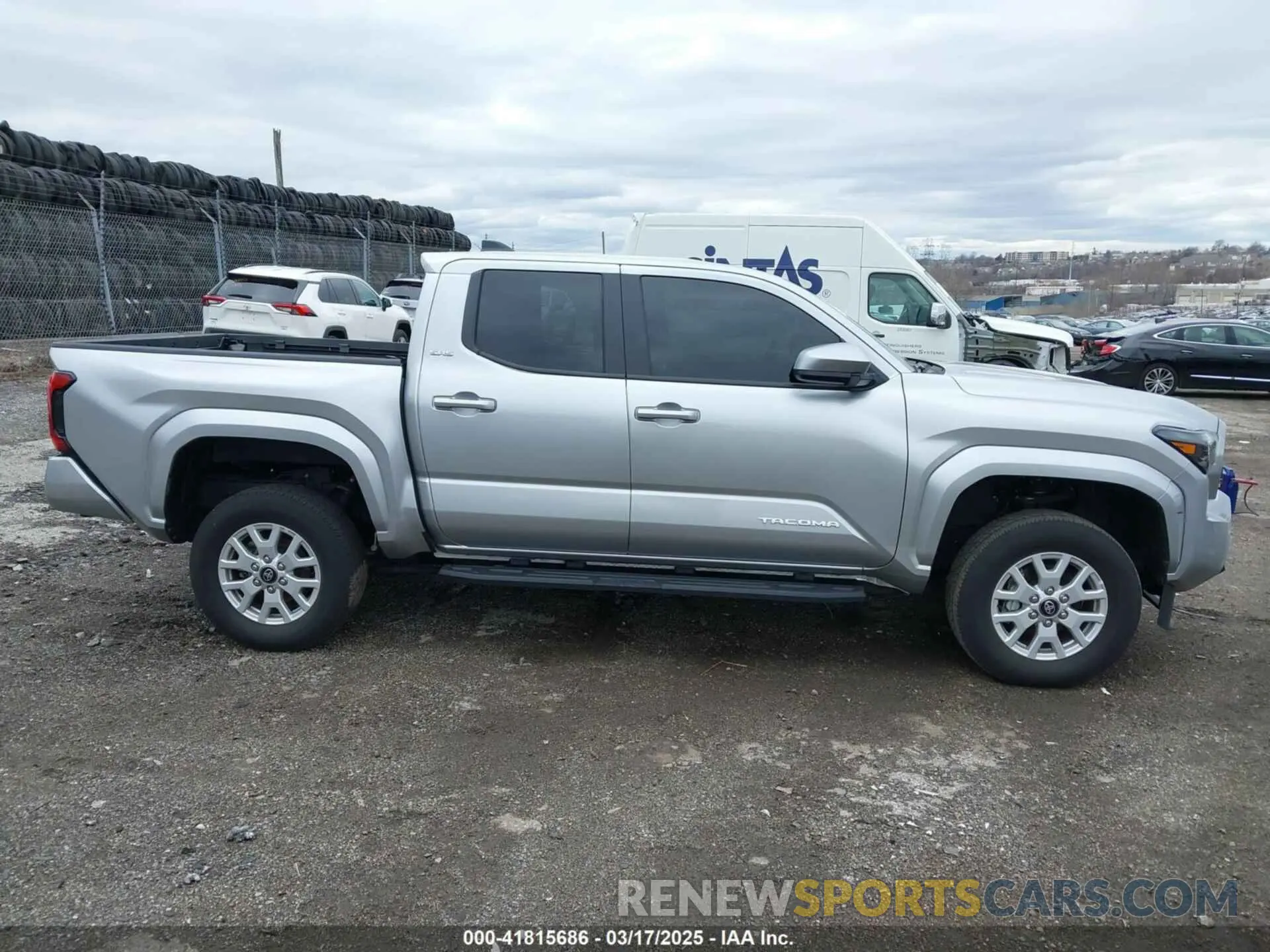 14 Photograph of a damaged car 3TYLB5JN4RT003559 TOYOTA TACOMA 2024