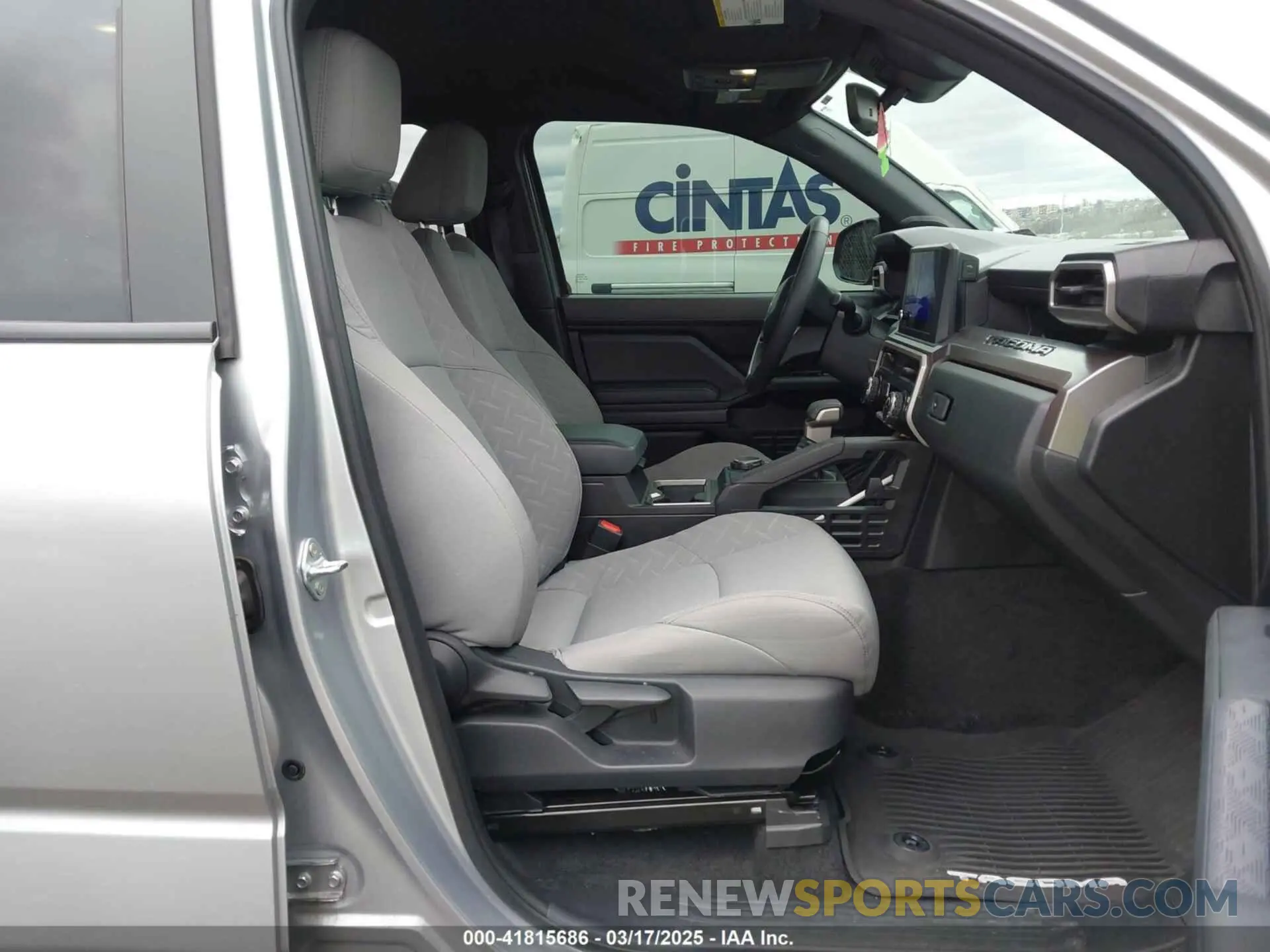5 Photograph of a damaged car 3TYLB5JN4RT003559 TOYOTA TACOMA 2024