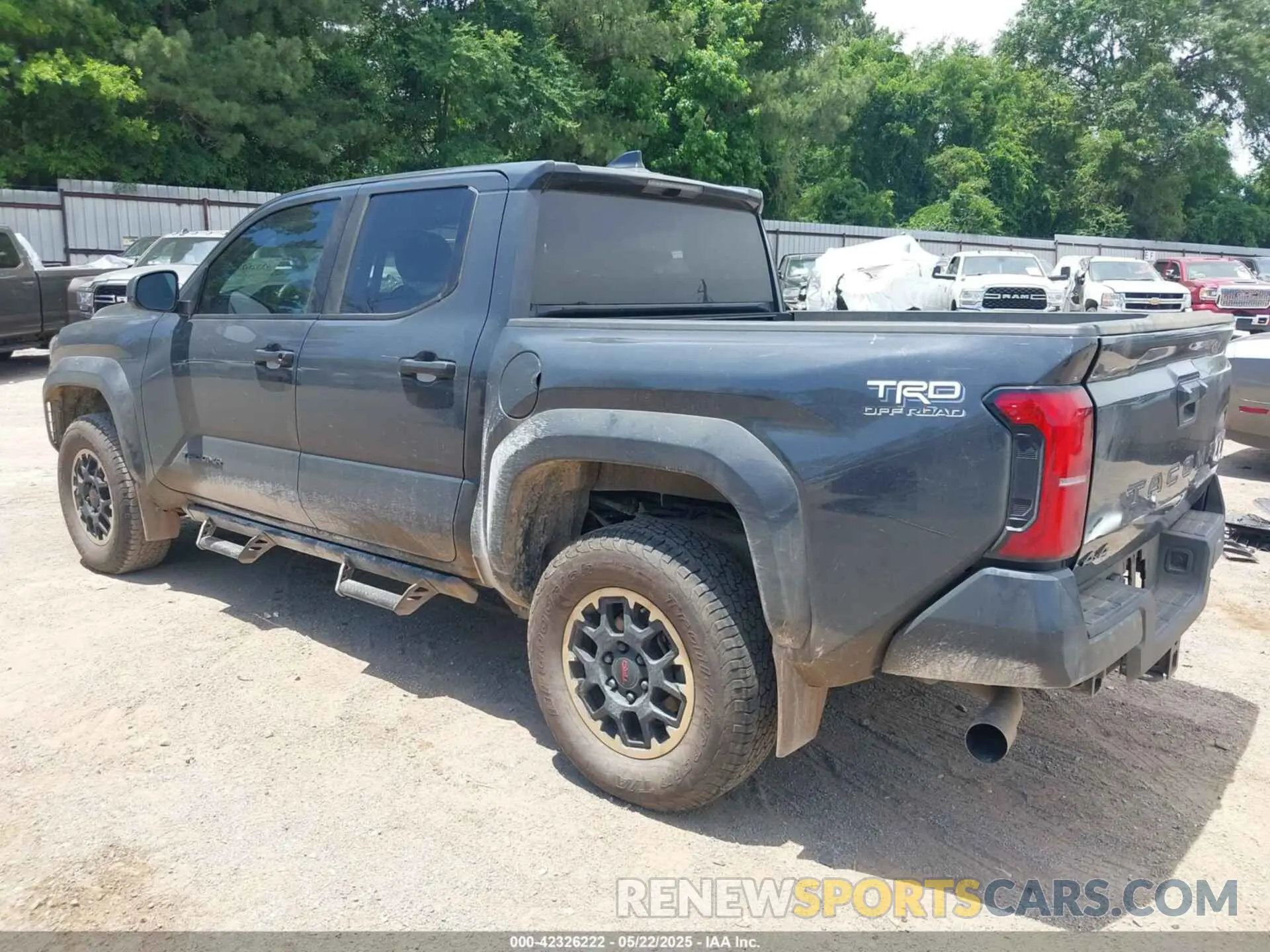 3 Photograph of a damaged car 3TYLB5JN4RT030843 TOYOTA TACOMA 2024
