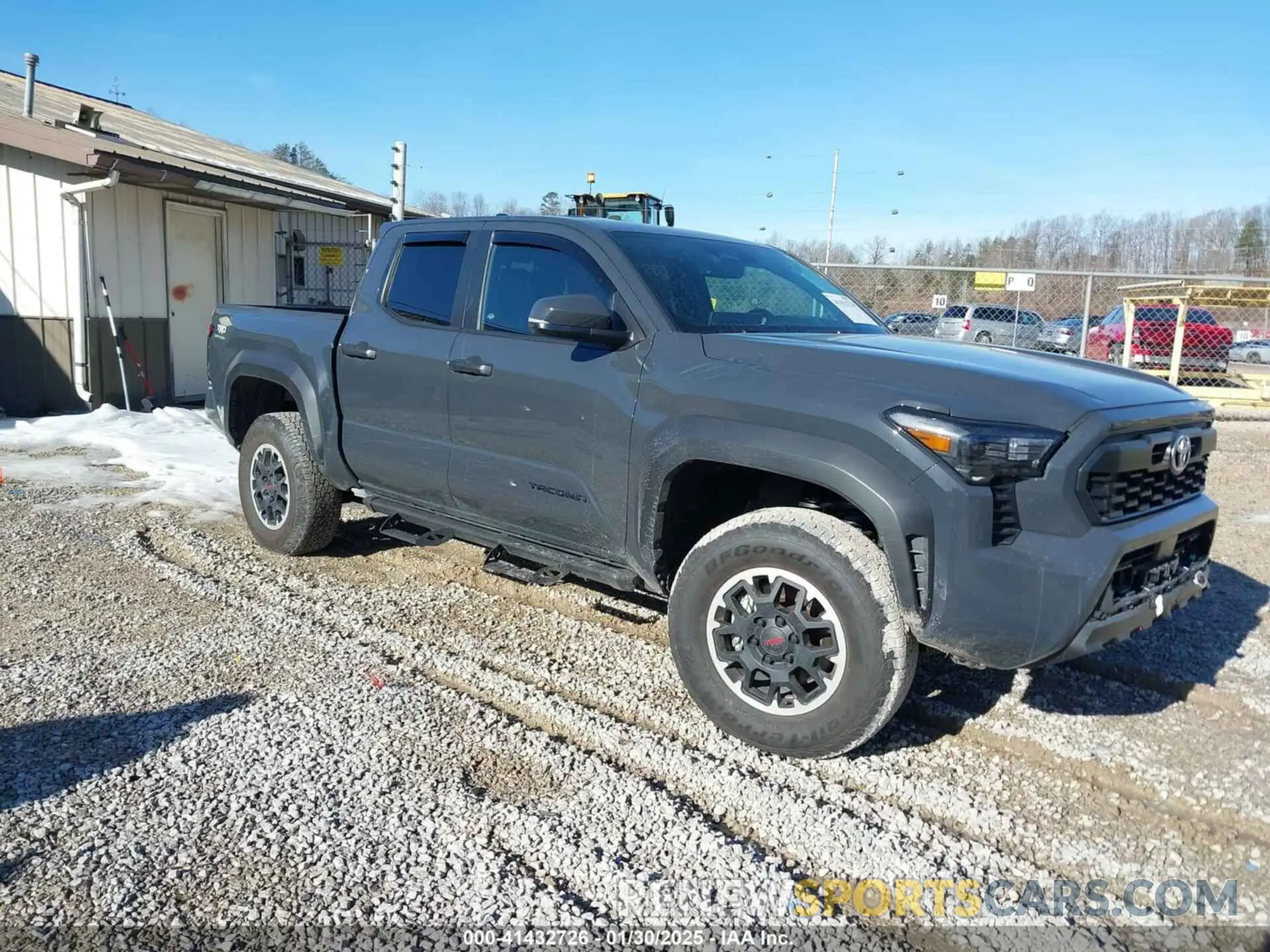 1 Photograph of a damaged car 3TYLB5JN6RT026356 TOYOTA TACOMA 2024