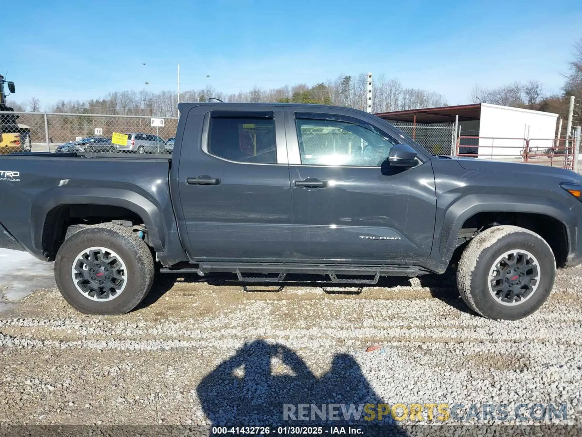 14 Photograph of a damaged car 3TYLB5JN6RT026356 TOYOTA TACOMA 2024