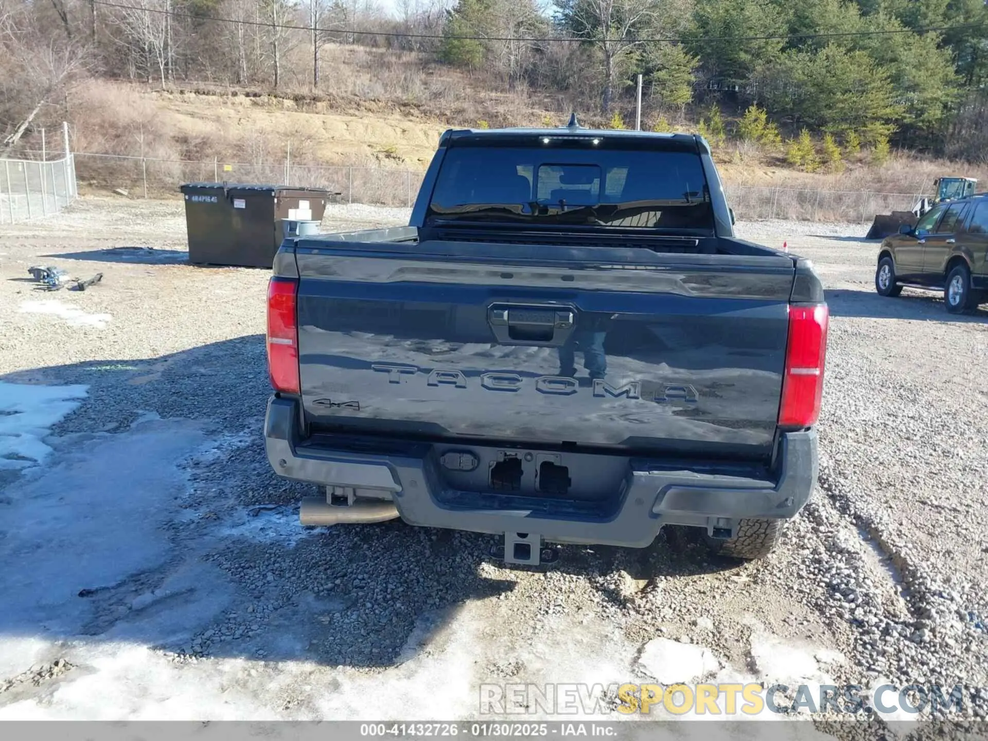 17 Photograph of a damaged car 3TYLB5JN6RT026356 TOYOTA TACOMA 2024