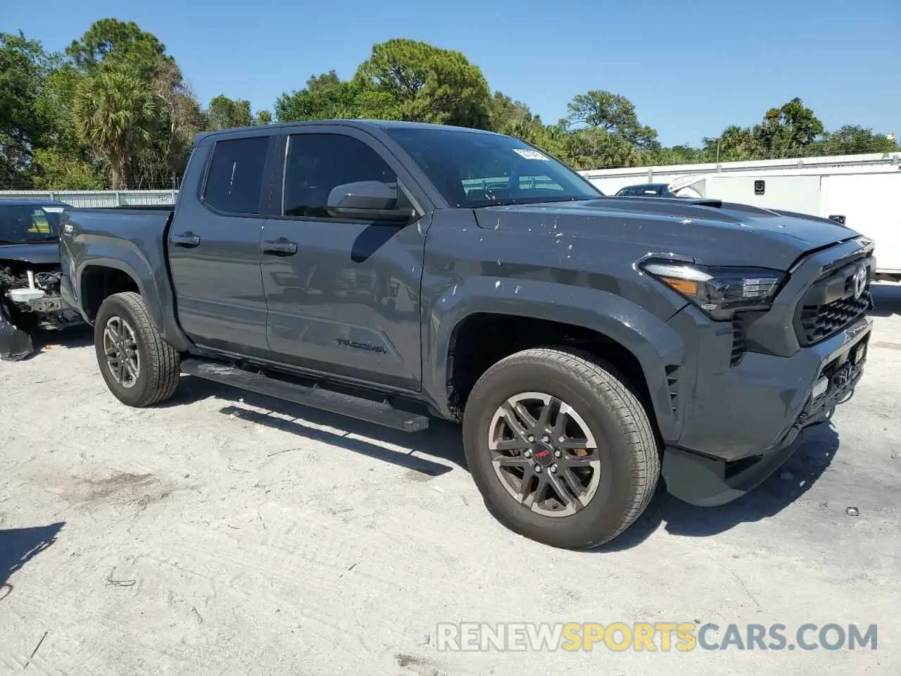 4 Photograph of a damaged car 3TYLB5JN7RT055025 TOYOTA TACOMA 2024