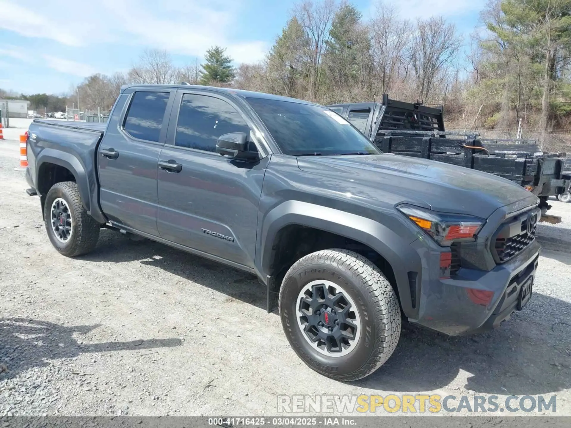 1 Photograph of a damaged car 3TYLB5JN9RT007963 TOYOTA TACOMA 2024