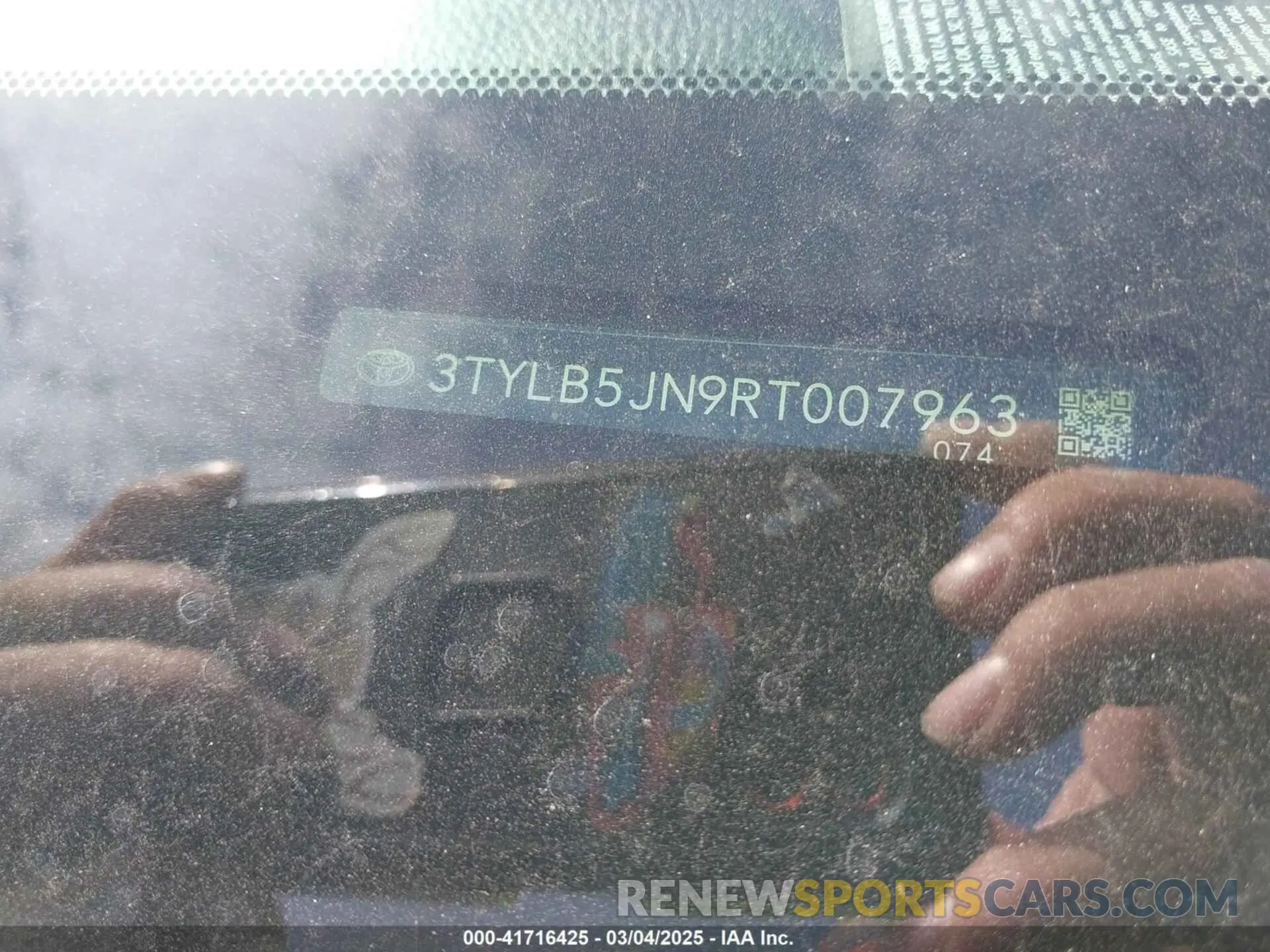 9 Photograph of a damaged car 3TYLB5JN9RT007963 TOYOTA TACOMA 2024