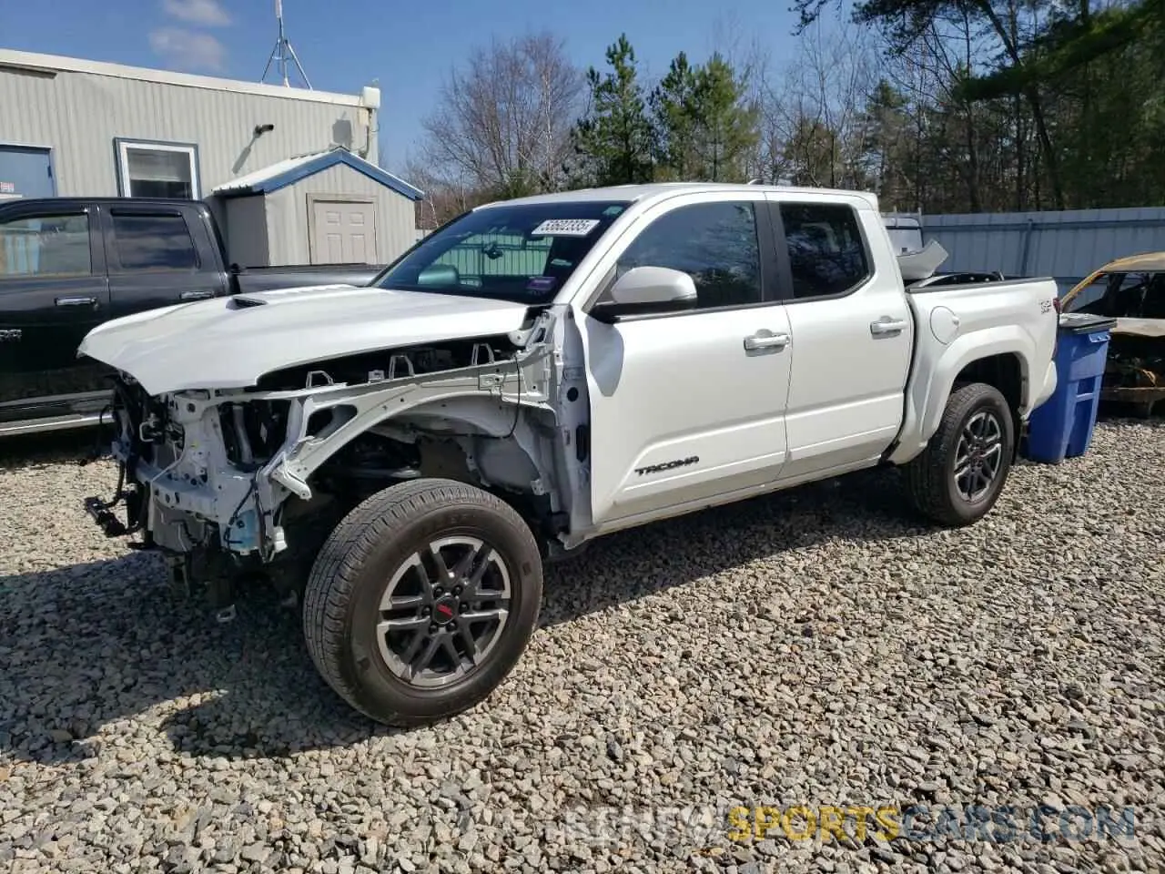 1 Photograph of a damaged car 3TYLB5JN9RT015366 TOYOTA TACOMA 2024