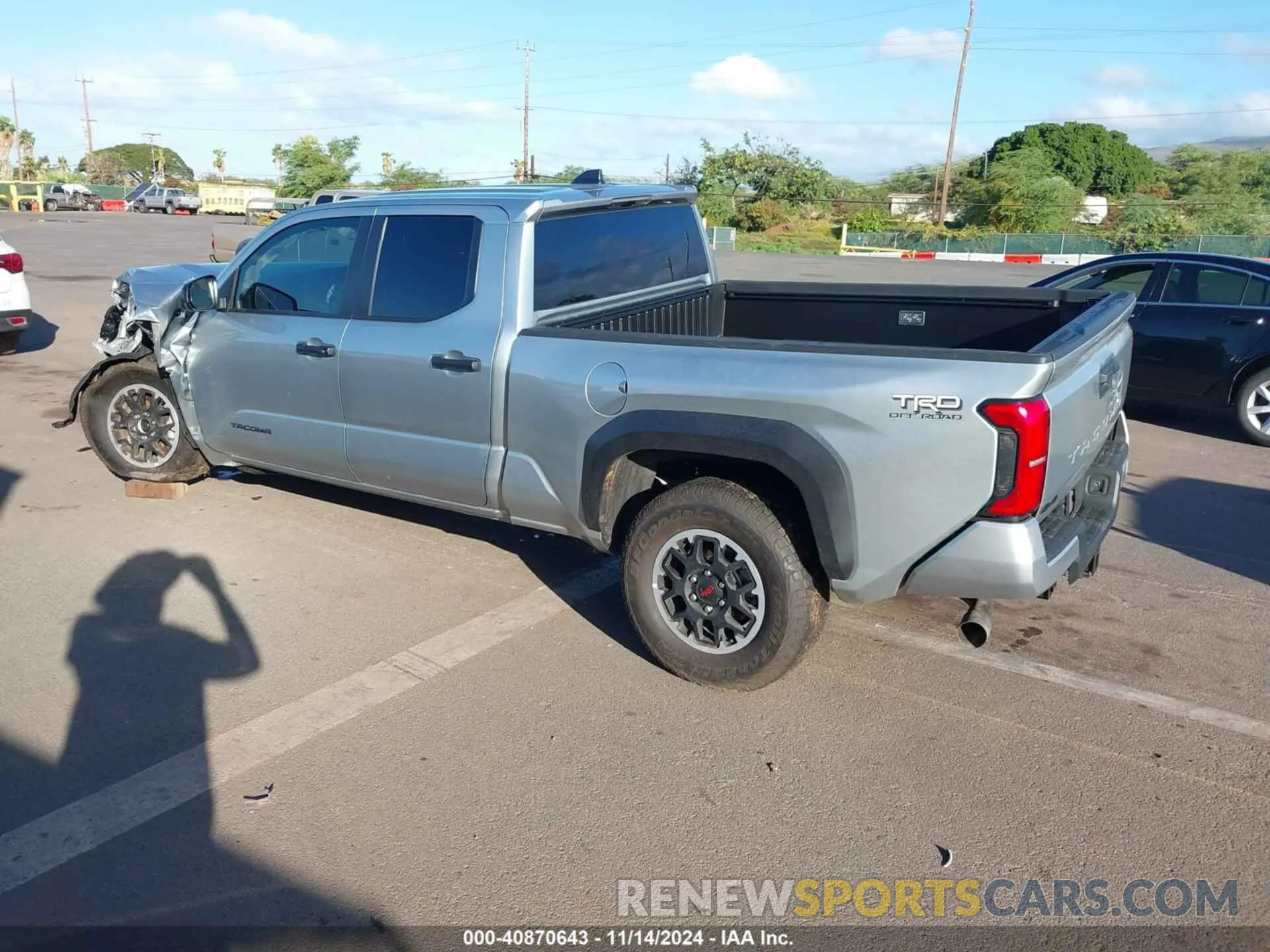3 Photograph of a damaged car 3TYLB5JN9RT033768 TOYOTA TACOMA 2024