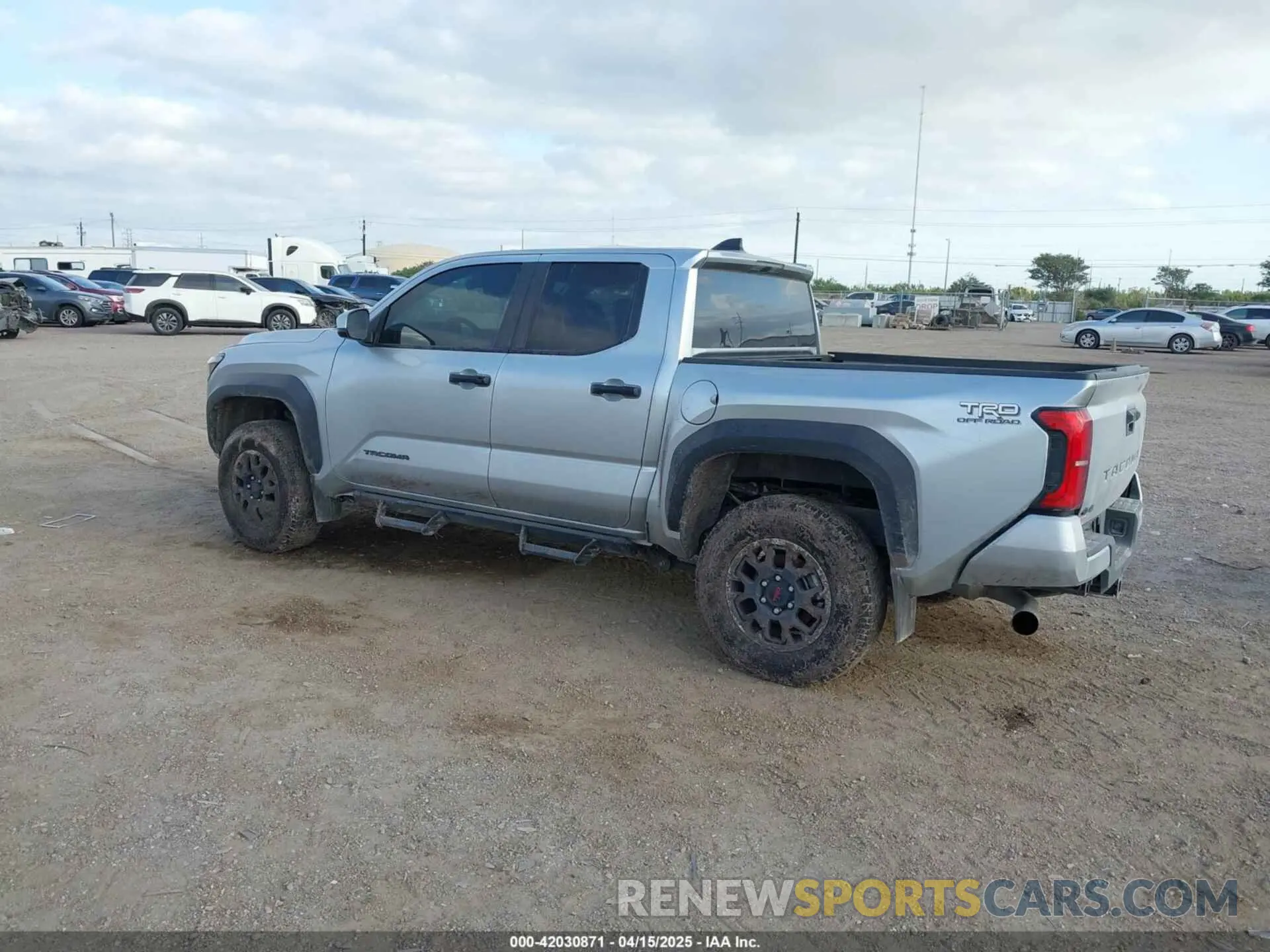 3 Photograph of a damaged car 3TYLB5JN9RT039473 TOYOTA TACOMA 2024