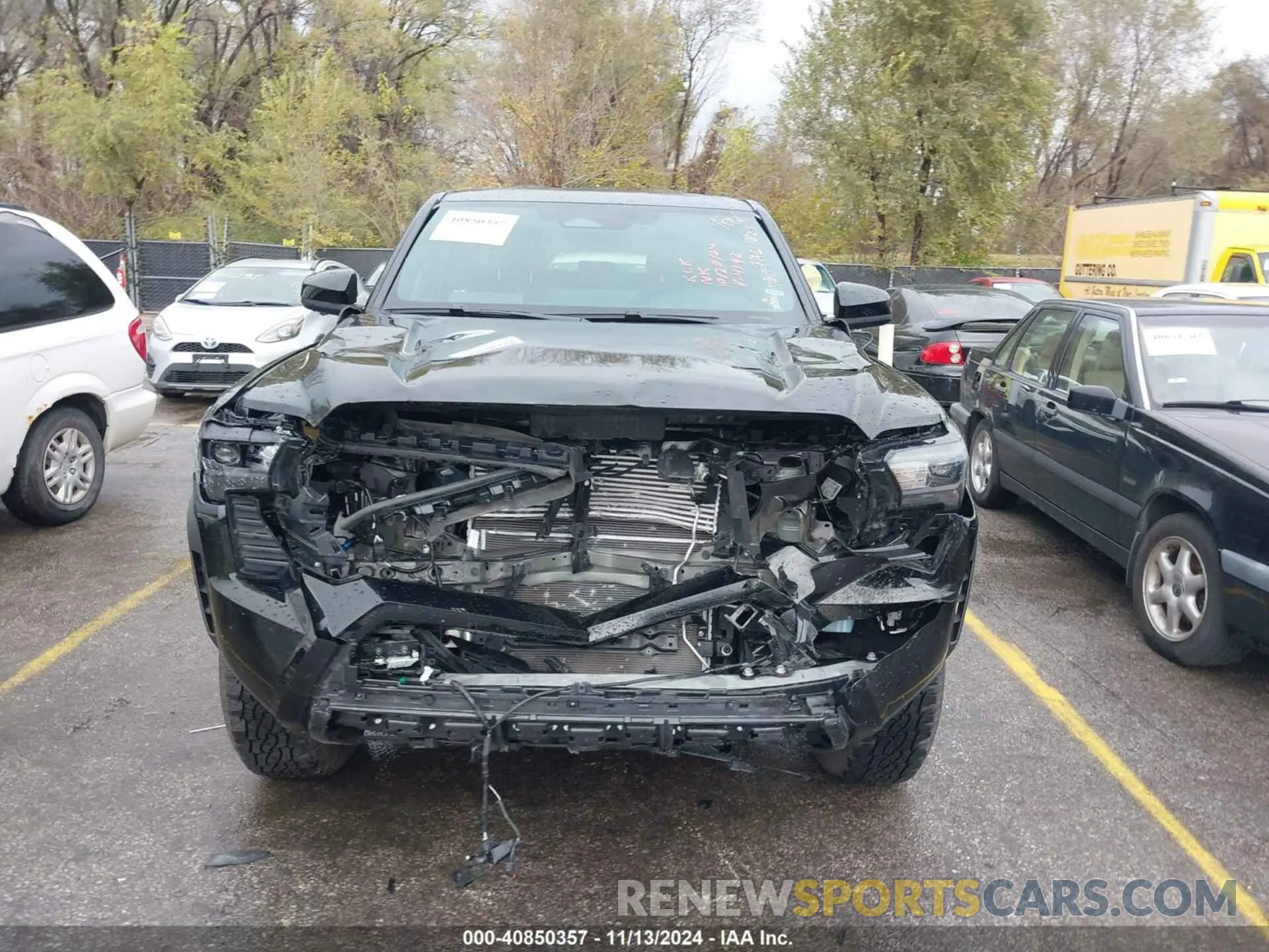12 Photograph of a damaged car 3TYLB5JNXRT004392 TOYOTA TACOMA 2024