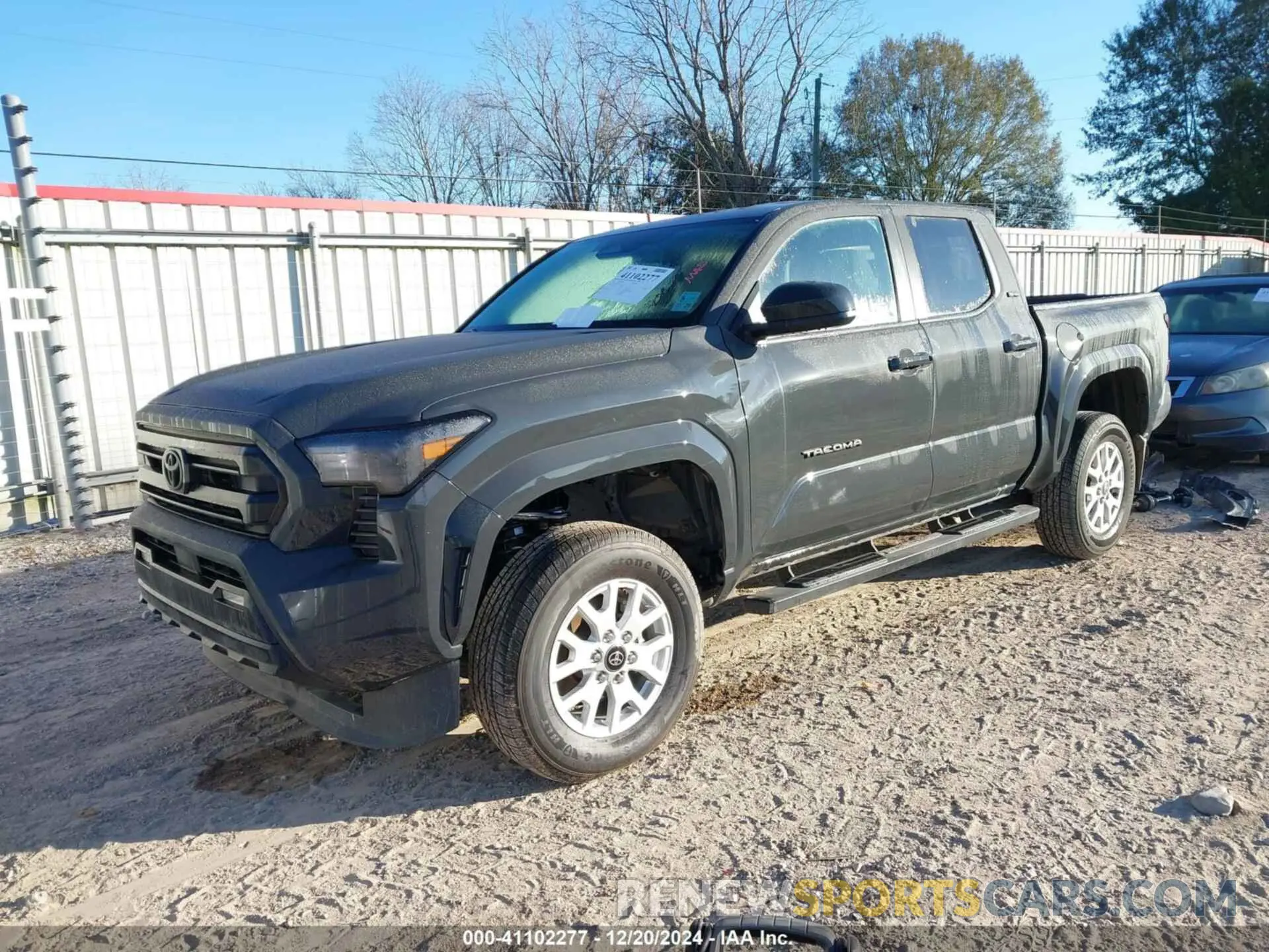 2 Photograph of a damaged car 3TYLB5JNXRT008118 TOYOTA TACOMA 2024