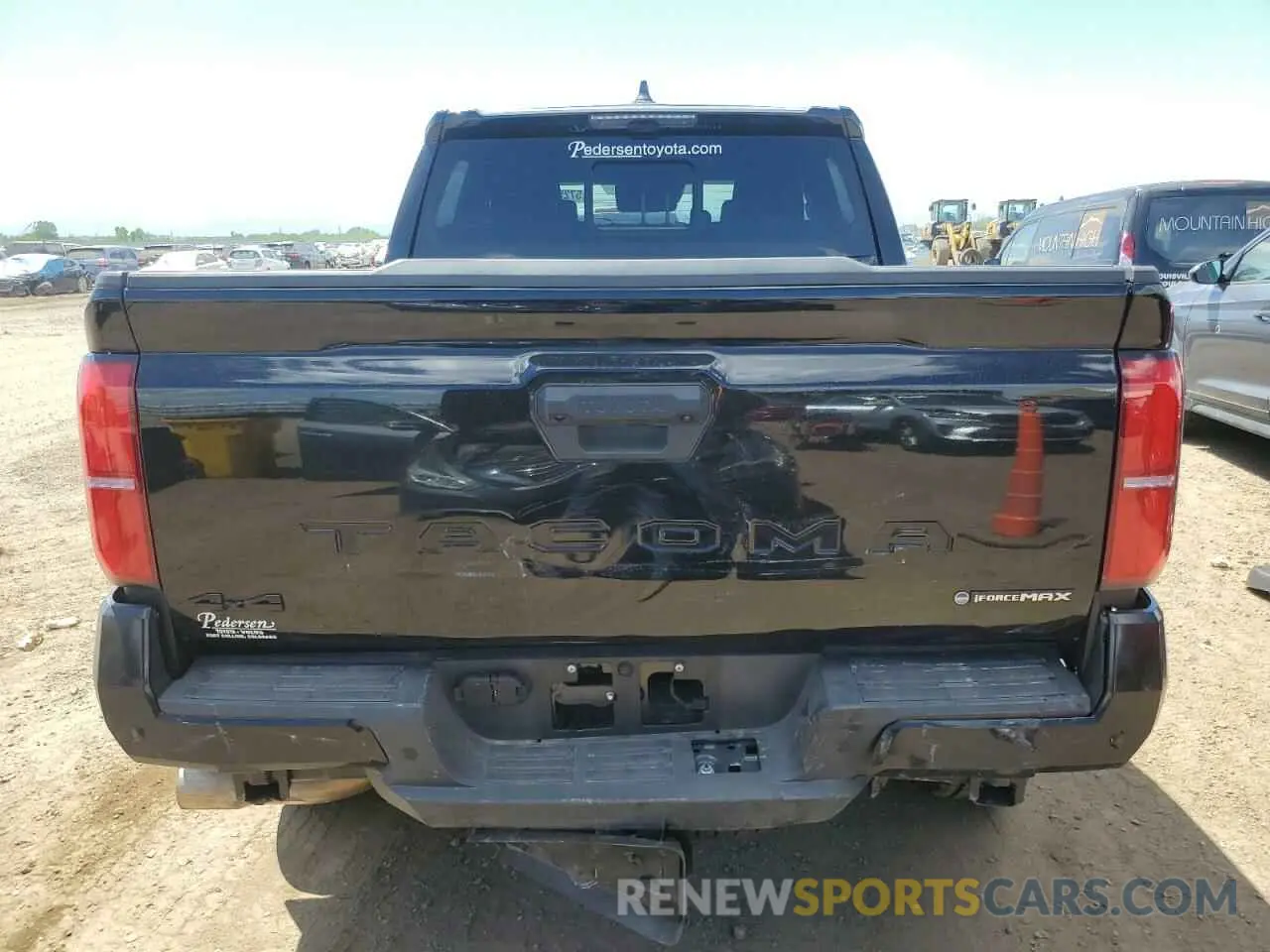 6 Photograph of a damaged car 3TYLC5LN0RT013449 TOYOTA TACOMA 2024