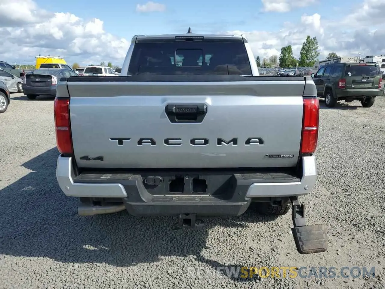 6 Photograph of a damaged car 3TYLC5LN3RT009086 TOYOTA TACOMA 2024