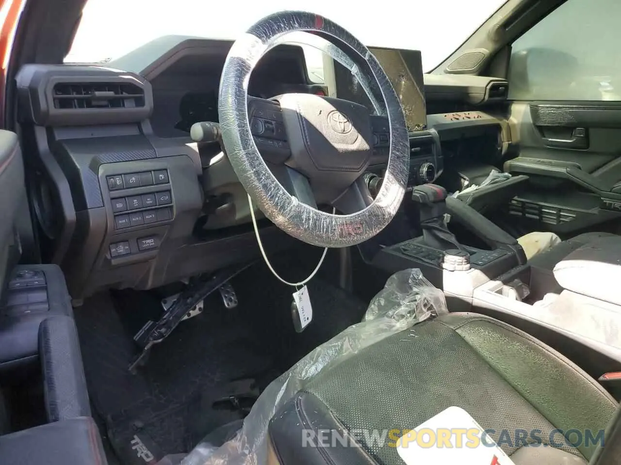 8 Photograph of a damaged car 3TYLC5LN8RT008967 TOYOTA TACOMA 2024
