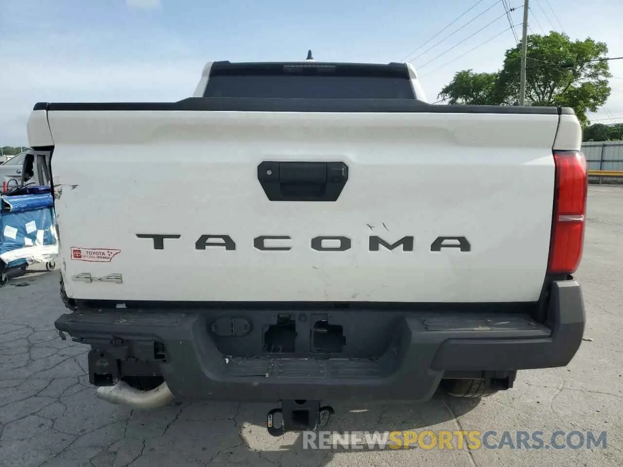 6 Photograph of a damaged car 3TYLD5KN1RT006251 TOYOTA TACOMA 2024