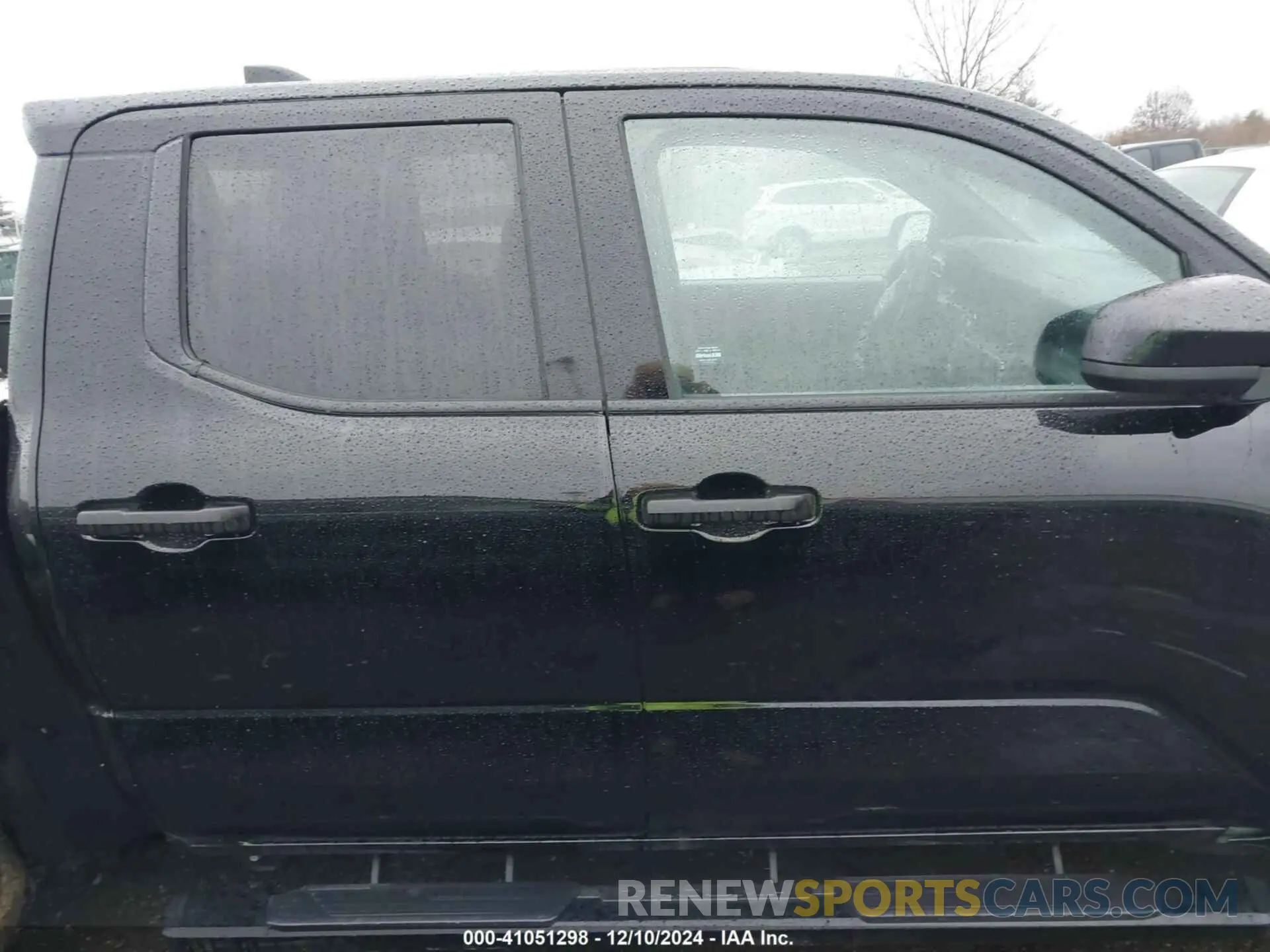13 Photograph of a damaged car 3TYLD5KN2RT004962 TOYOTA TACOMA 2024