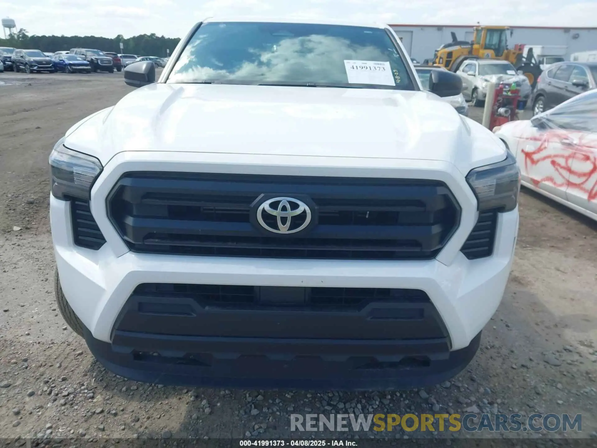 12 Photograph of a damaged car 3TYLD5KN7RT004195 TOYOTA TACOMA 2024