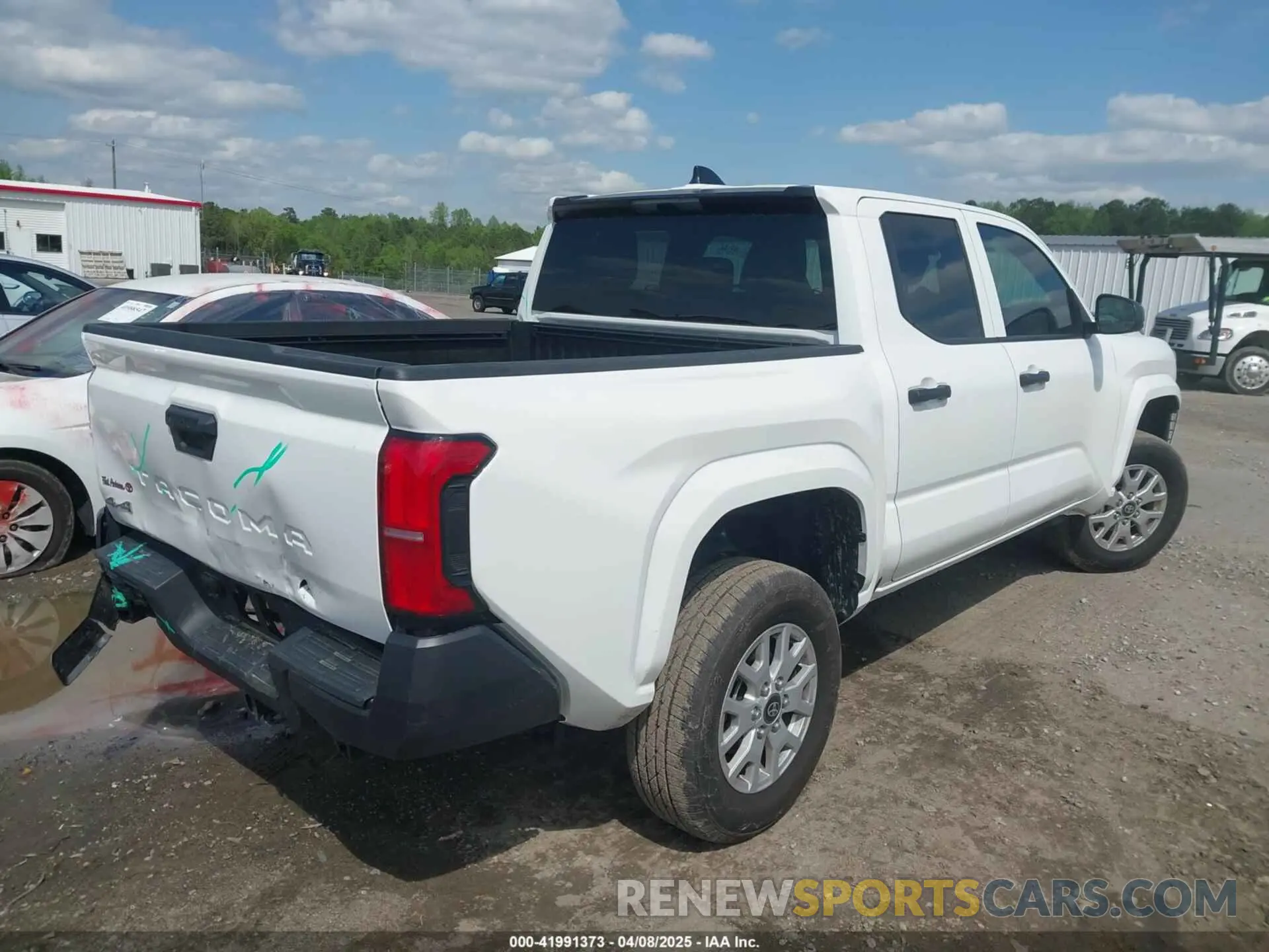 4 Photograph of a damaged car 3TYLD5KN7RT004195 TOYOTA TACOMA 2024