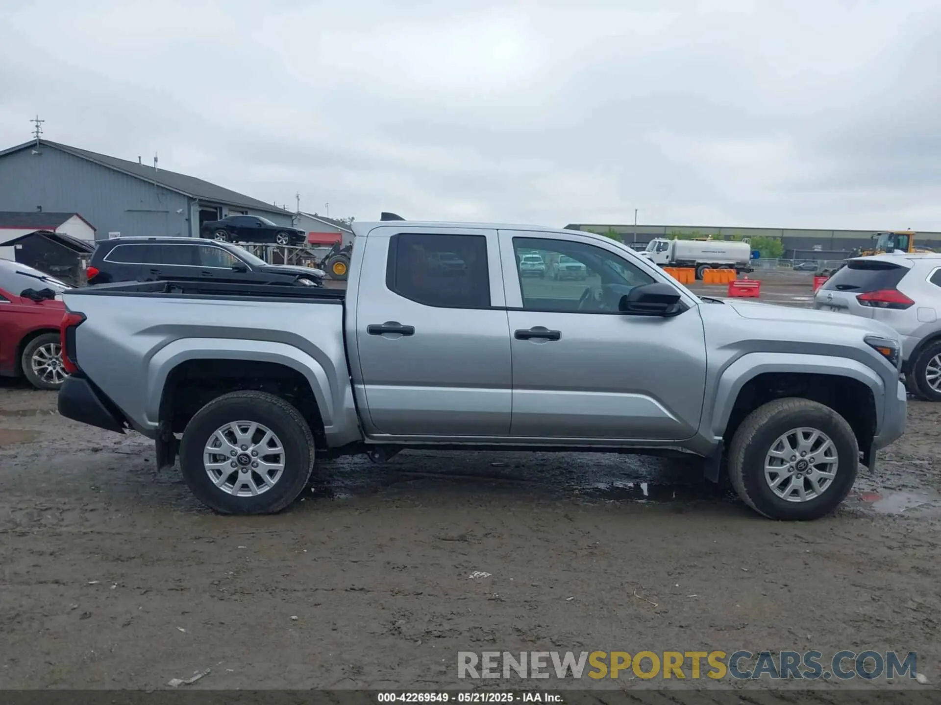 13 Photograph of a damaged car 3TYLD5KNXRT008886 TOYOTA TACOMA 2024