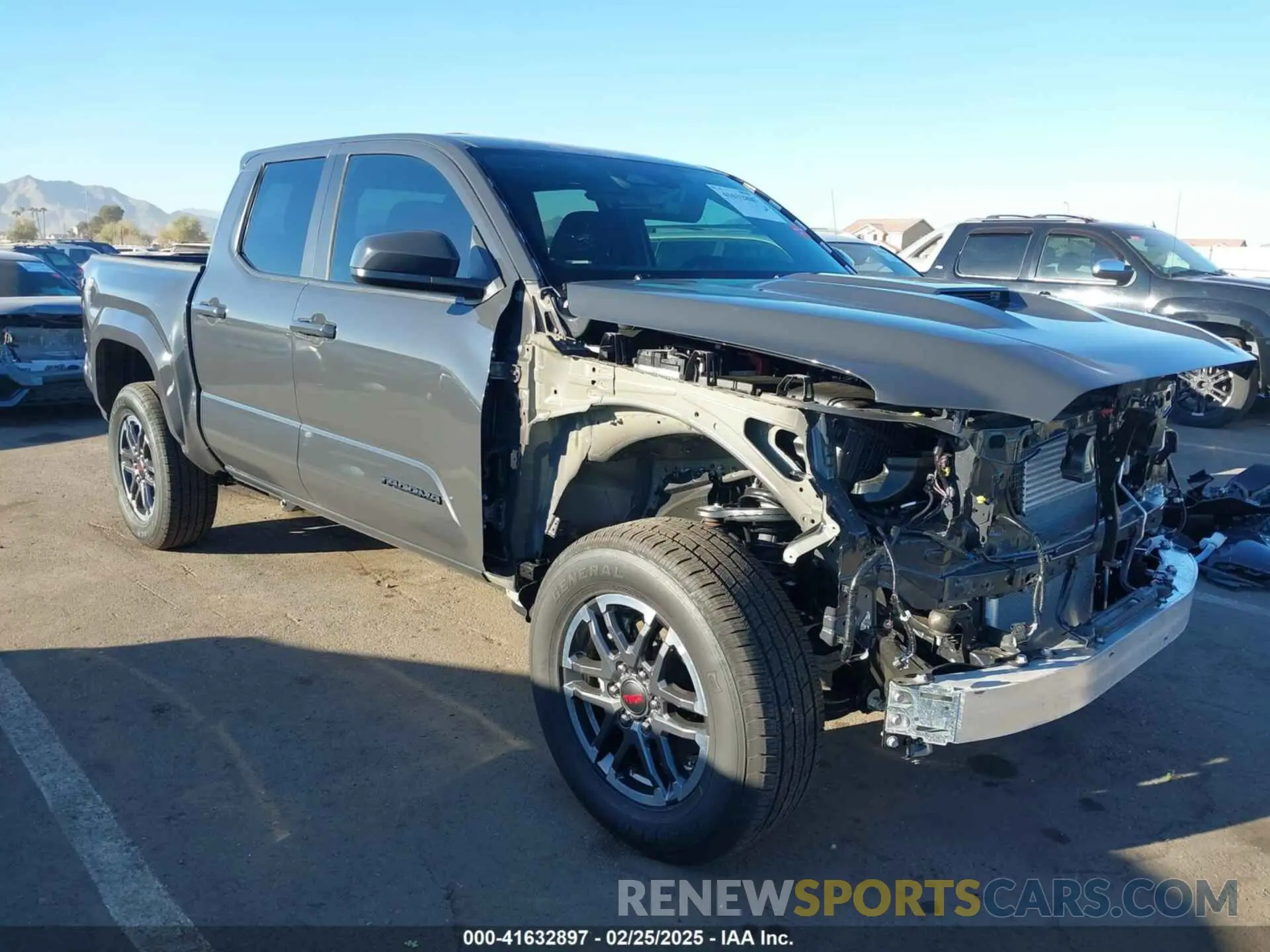 1 Photograph of a damaged car 3TMKB5FNXSM026320 TOYOTA TACOMA 2025