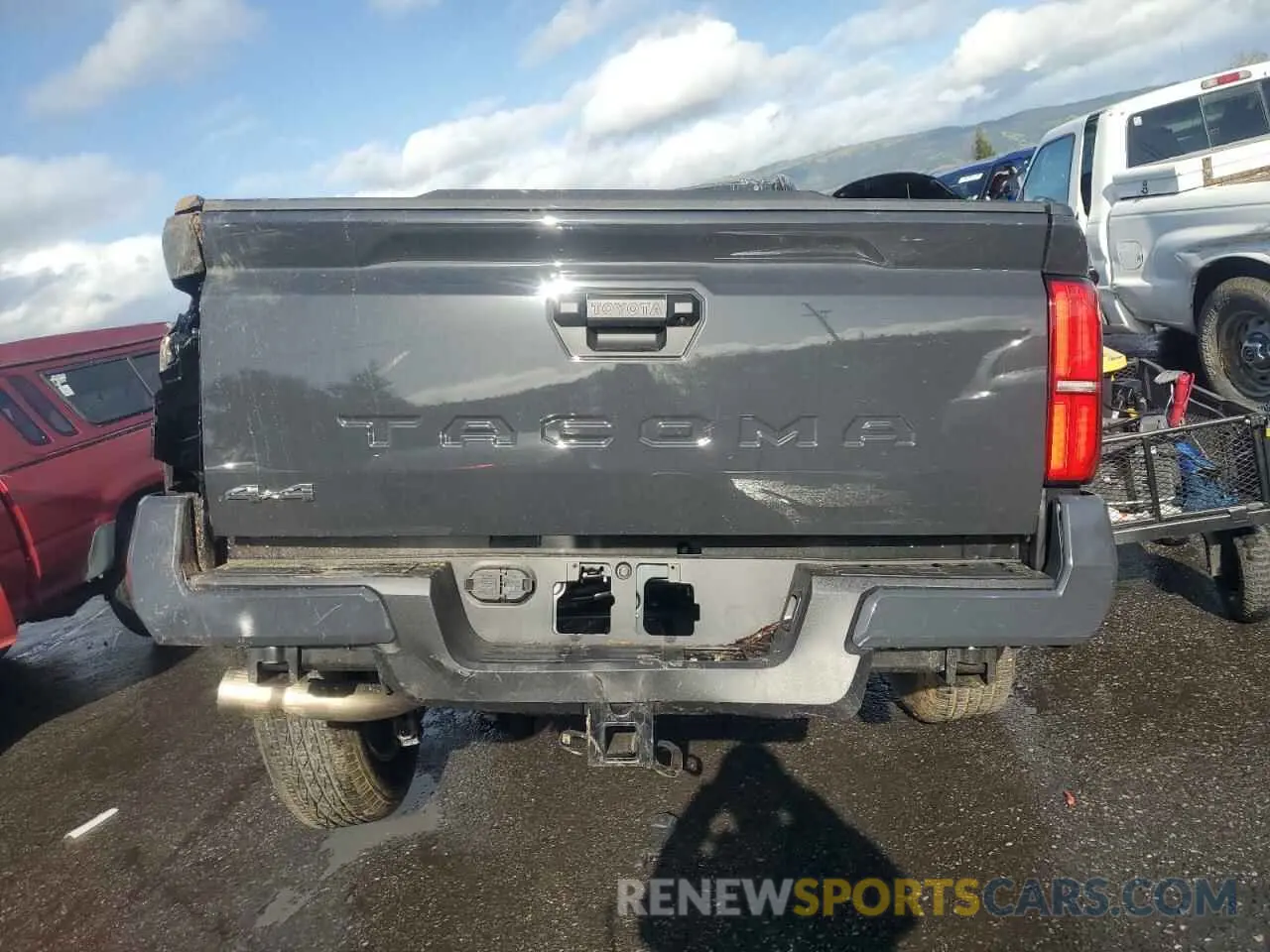 6 Photograph of a damaged car 3TMLB5JN1SM109033 TOYOTA TACOMA 2025