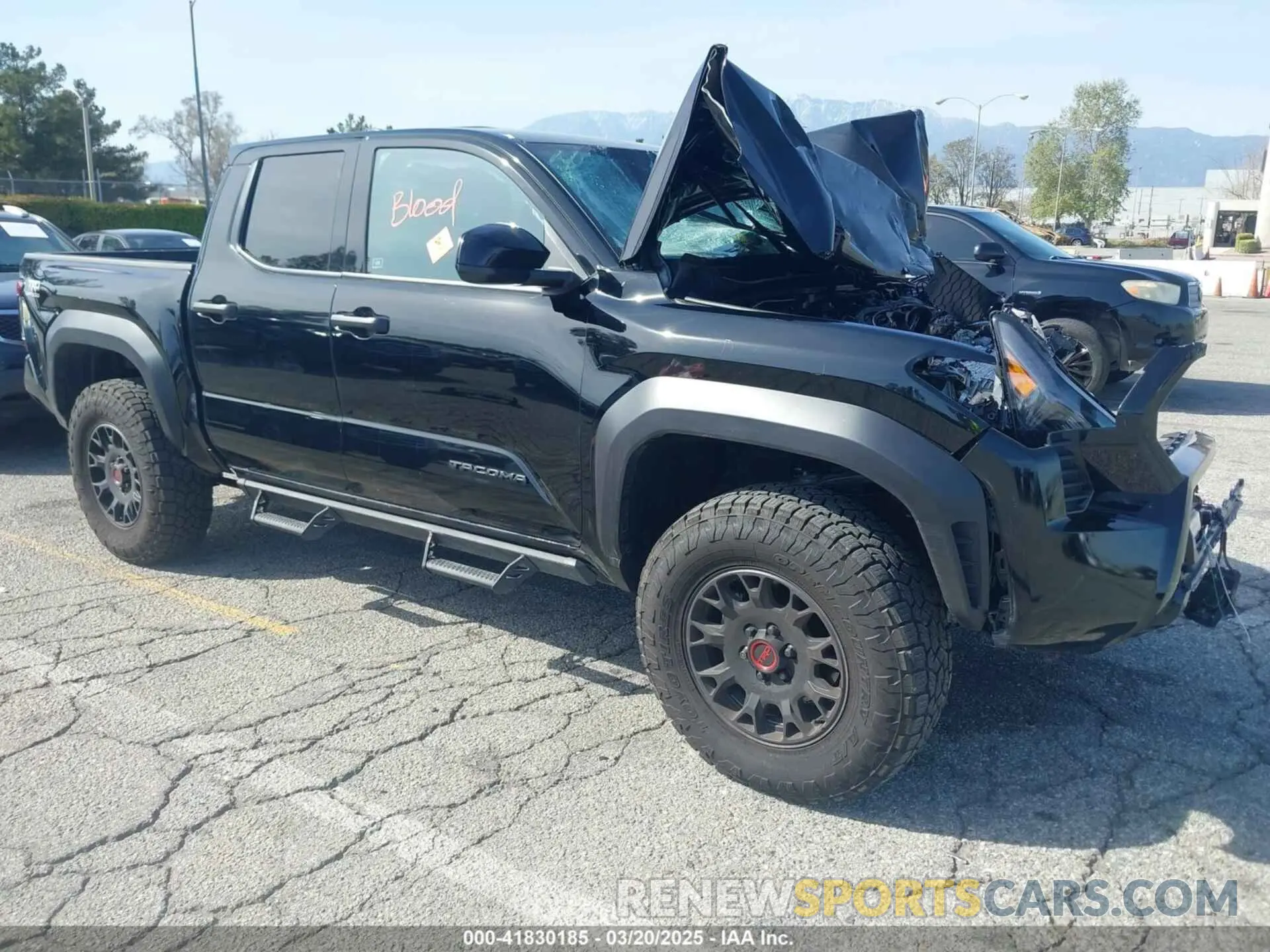 1 Photograph of a damaged car 3TMLB5JN2SM090007 TOYOTA TACOMA 2025
